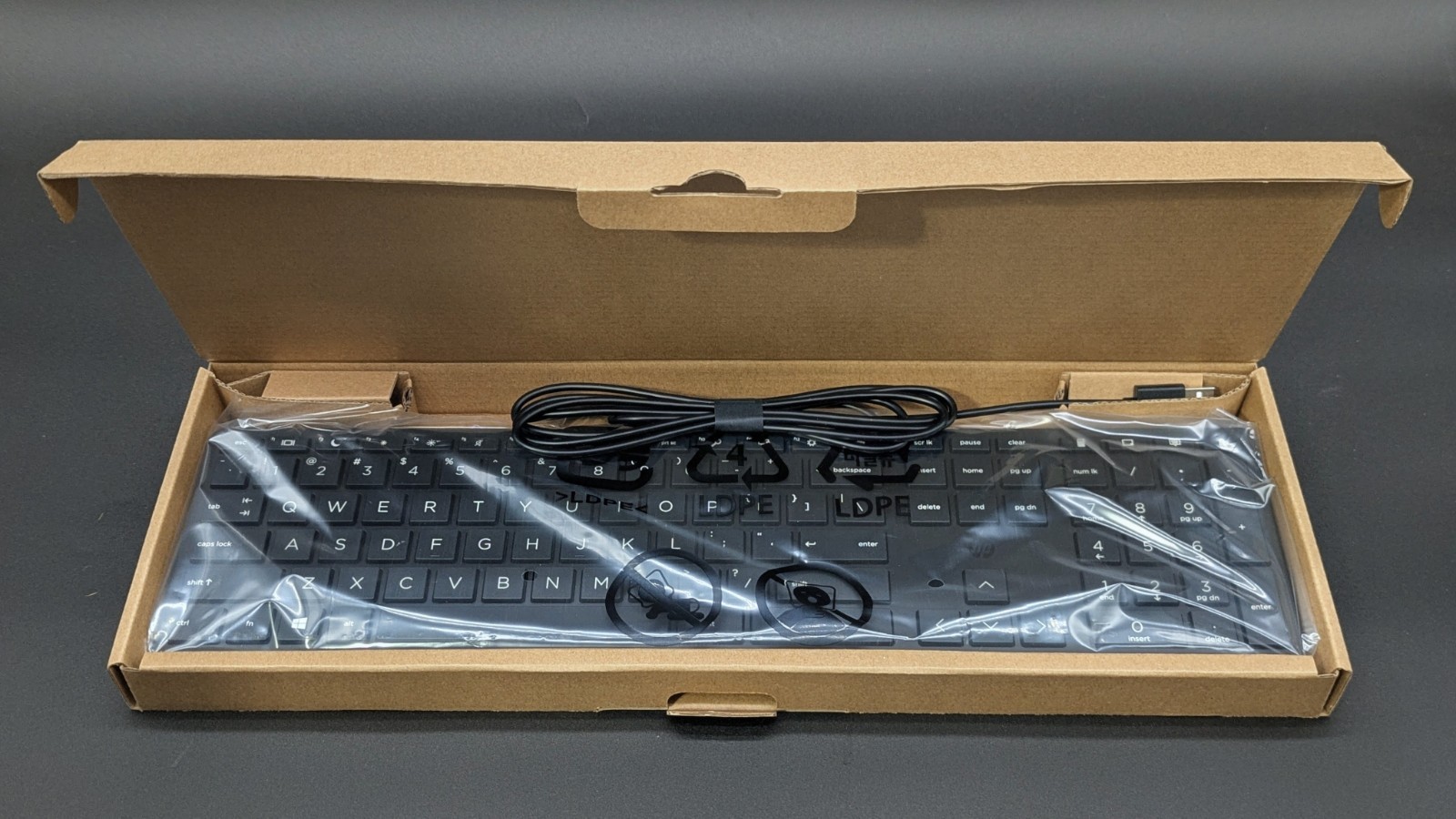 HP Wired Desktop 320K USB Keyboard L96909-001 Open Box Tested Black QWERTY