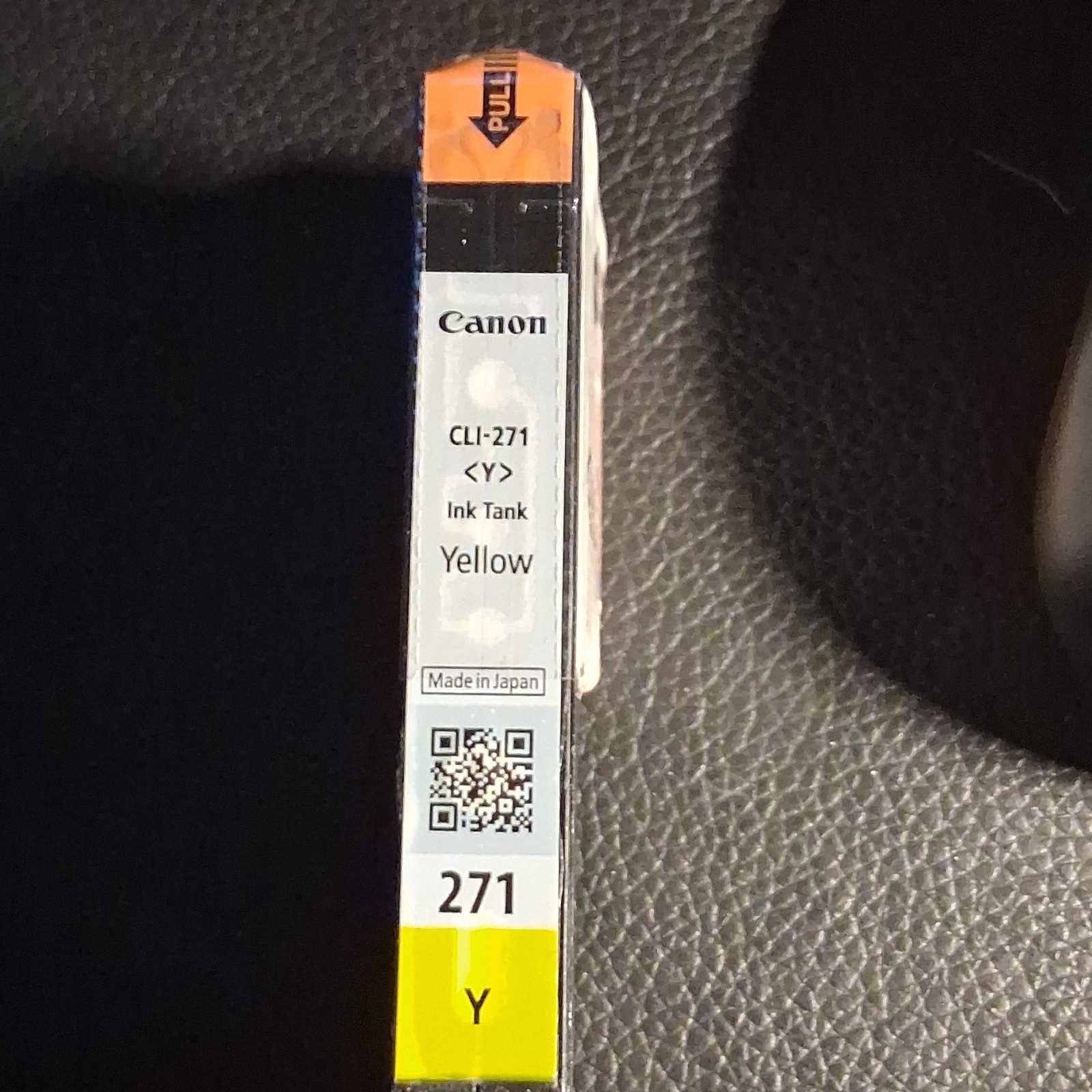 Canon CLI-271 Y Genuine/Original Inkjet Ink Tank Cartridge Yellow (Y) For Canon