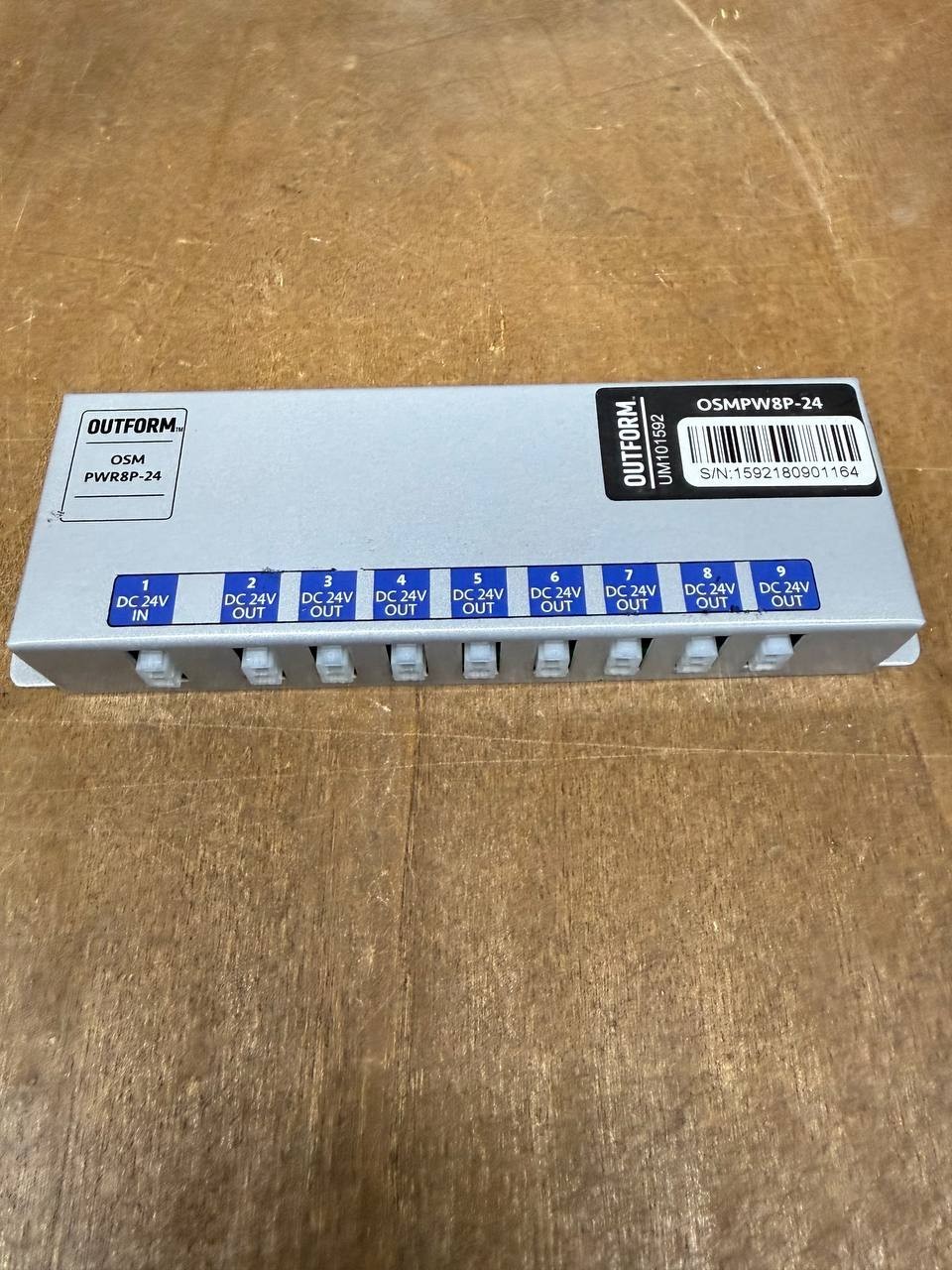 OUTFORM OSM PWR8P-24 24V DC Power Distribution Unit 8 Port Output Splitter Signa