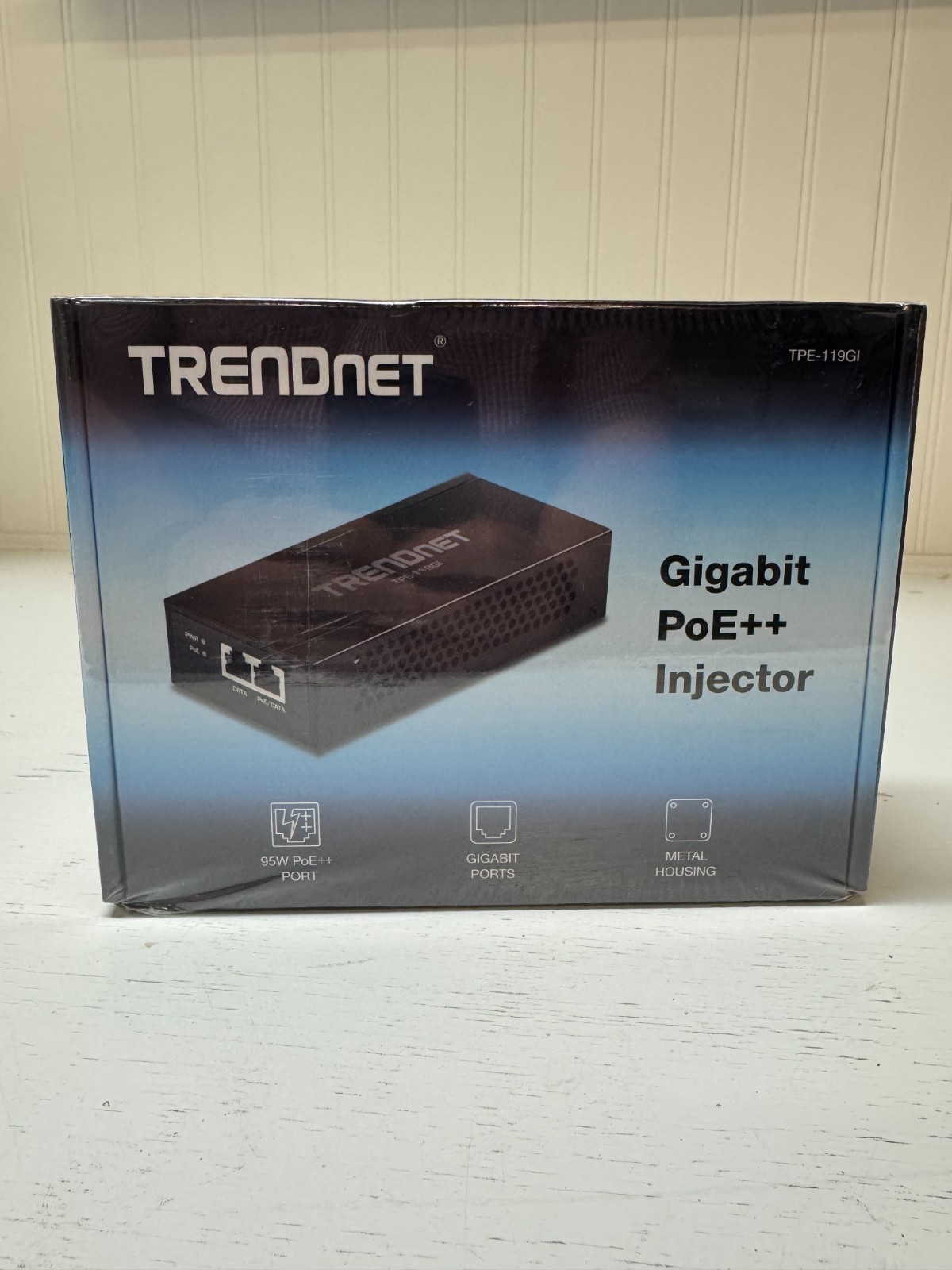 NEW Unopened  TRENDNET TPE-119GI Gigabit PoE++ Injector