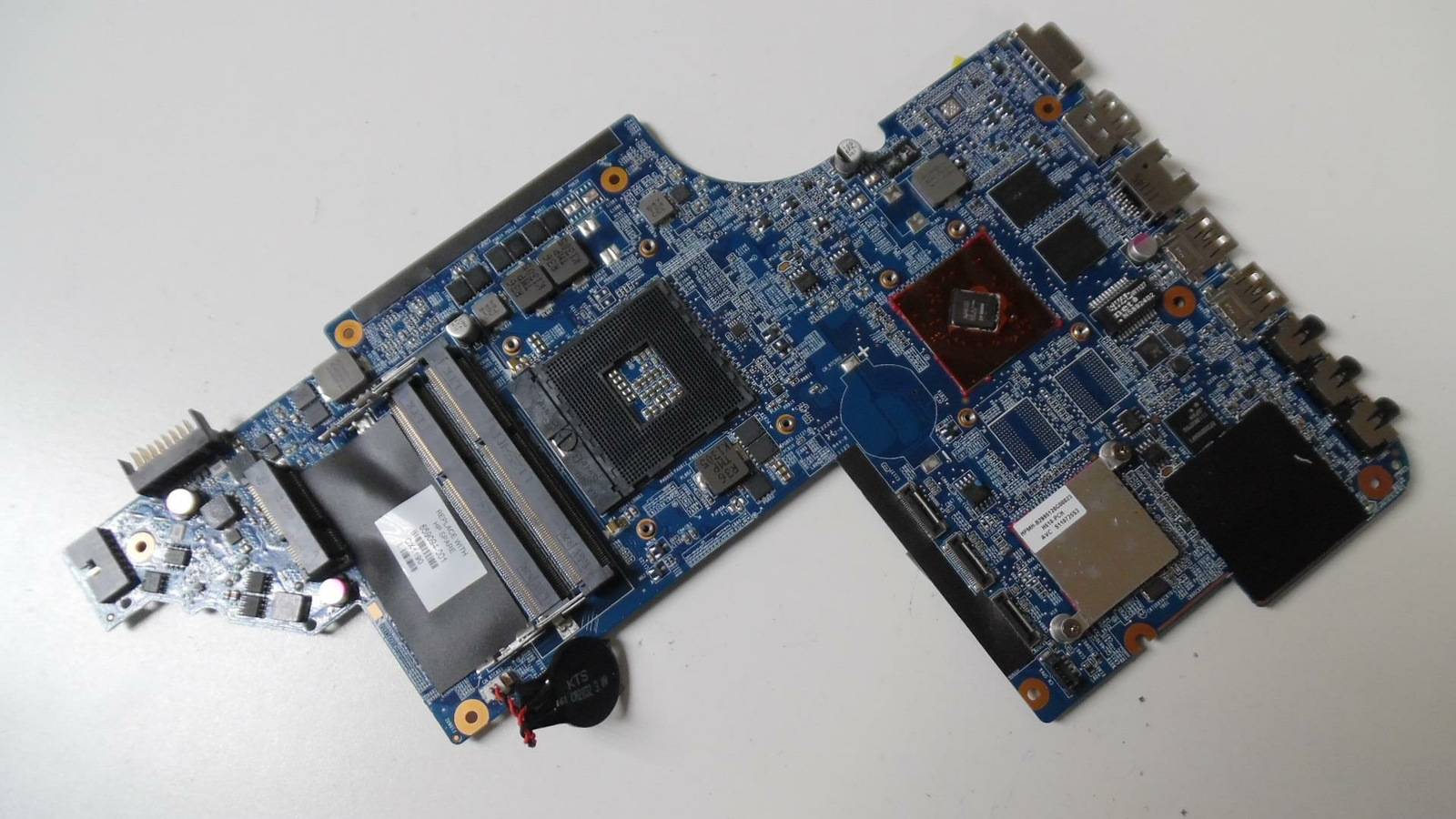 Genuine HP DV7-6000 Laptop Motherboard 659094-00 w/AMD Radeon GPU 216-0809000