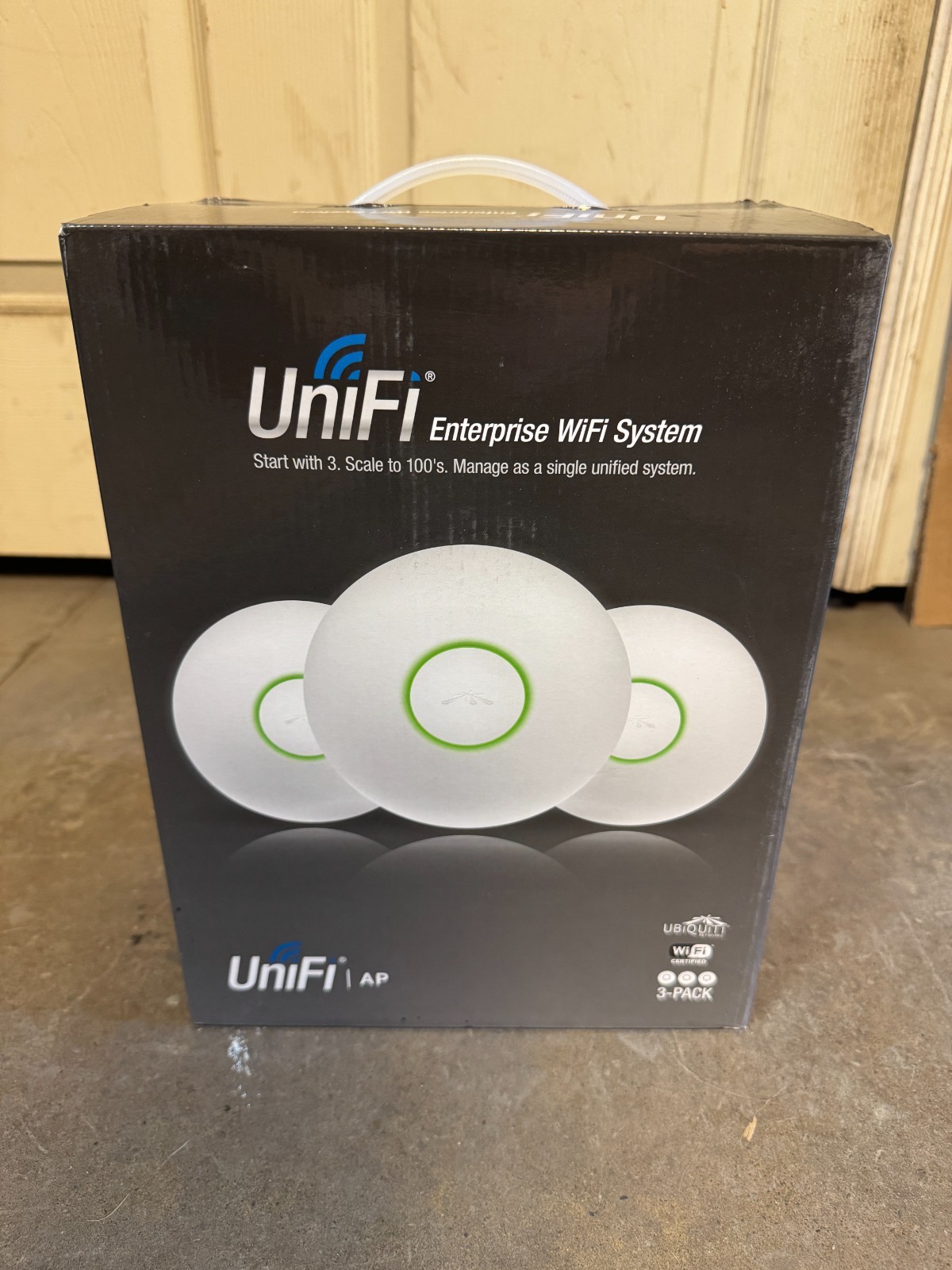 Ubiquiti Networks UAP-3 300Mbps Wireless Access Point - White, 3 Pack -BRAND NEW
