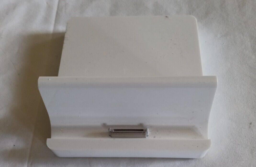 Original Apple iPad 2 Docking Station  Model A1381 (30 pin)