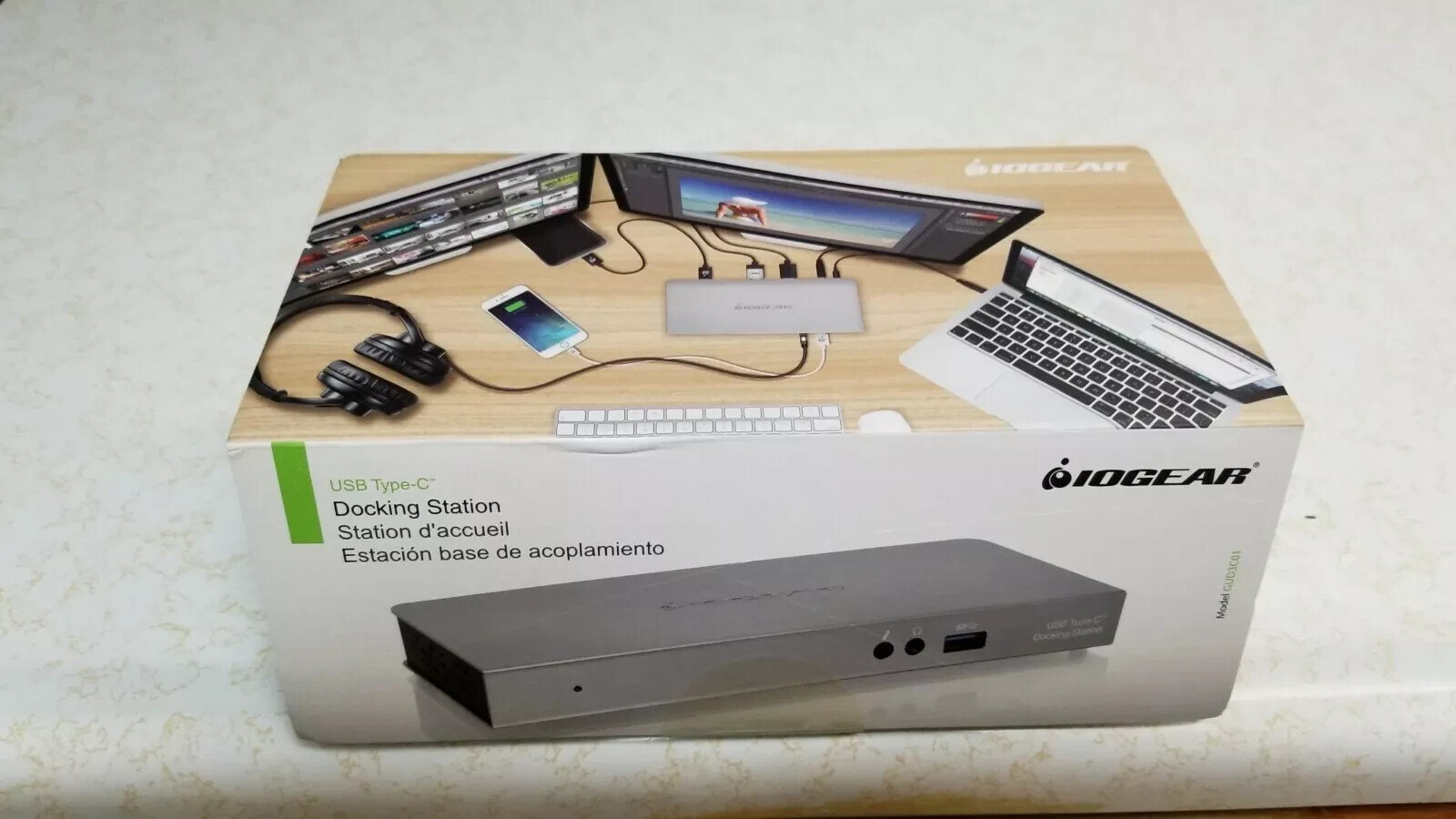 IOGEAR USB-C Dual 4K Docking Station with 60W Power Delivery - GUD3C01