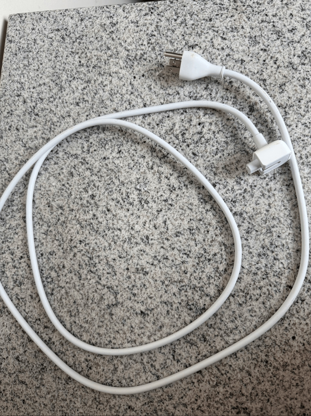 Apple Power Adapter Extension Cord 6.5 ft Genuine OEM MacBook MacBook Pro MacBoo