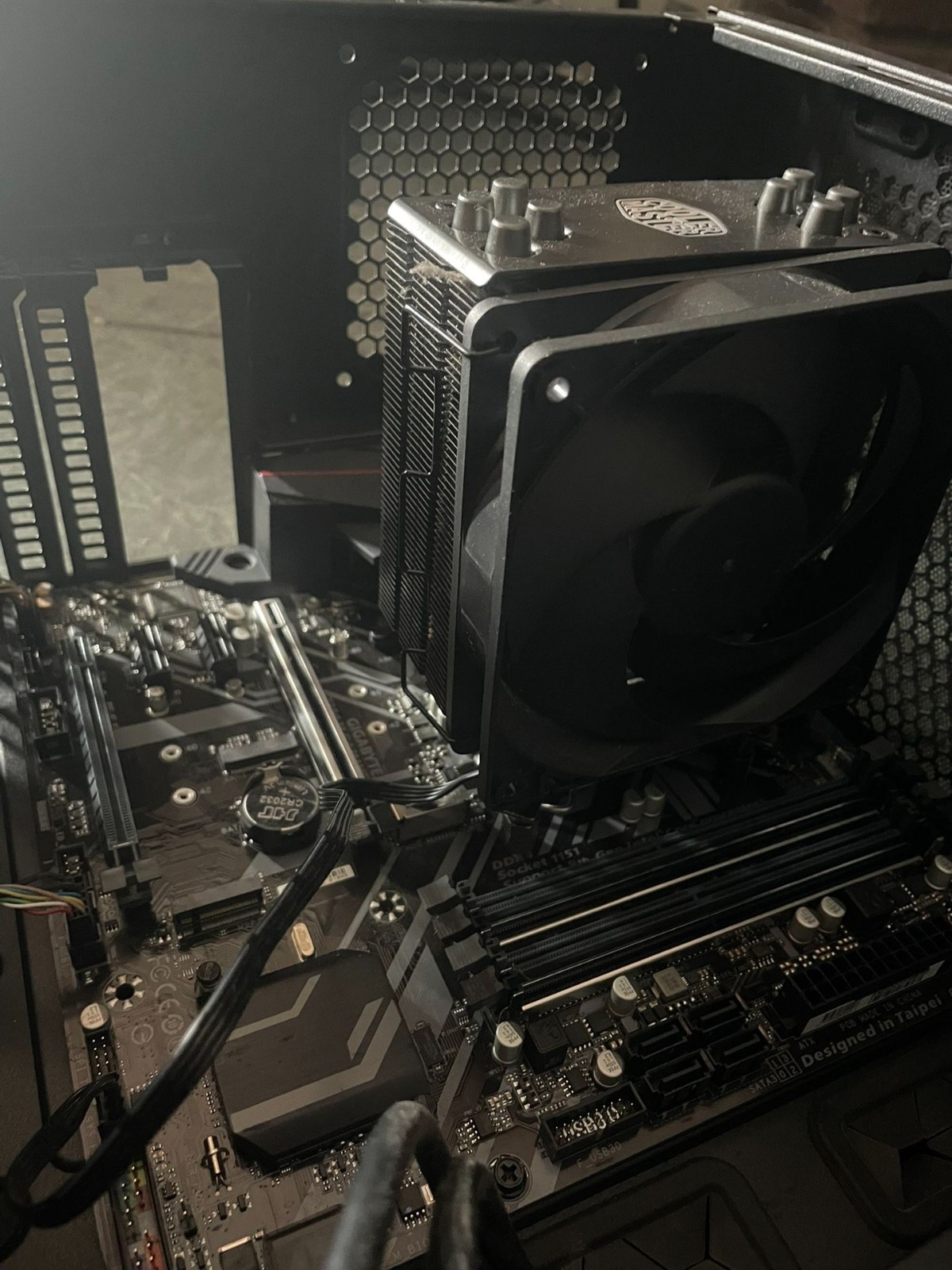 Parts for Gaming PC Custom Build Inte CPU, Cooler Master Case,