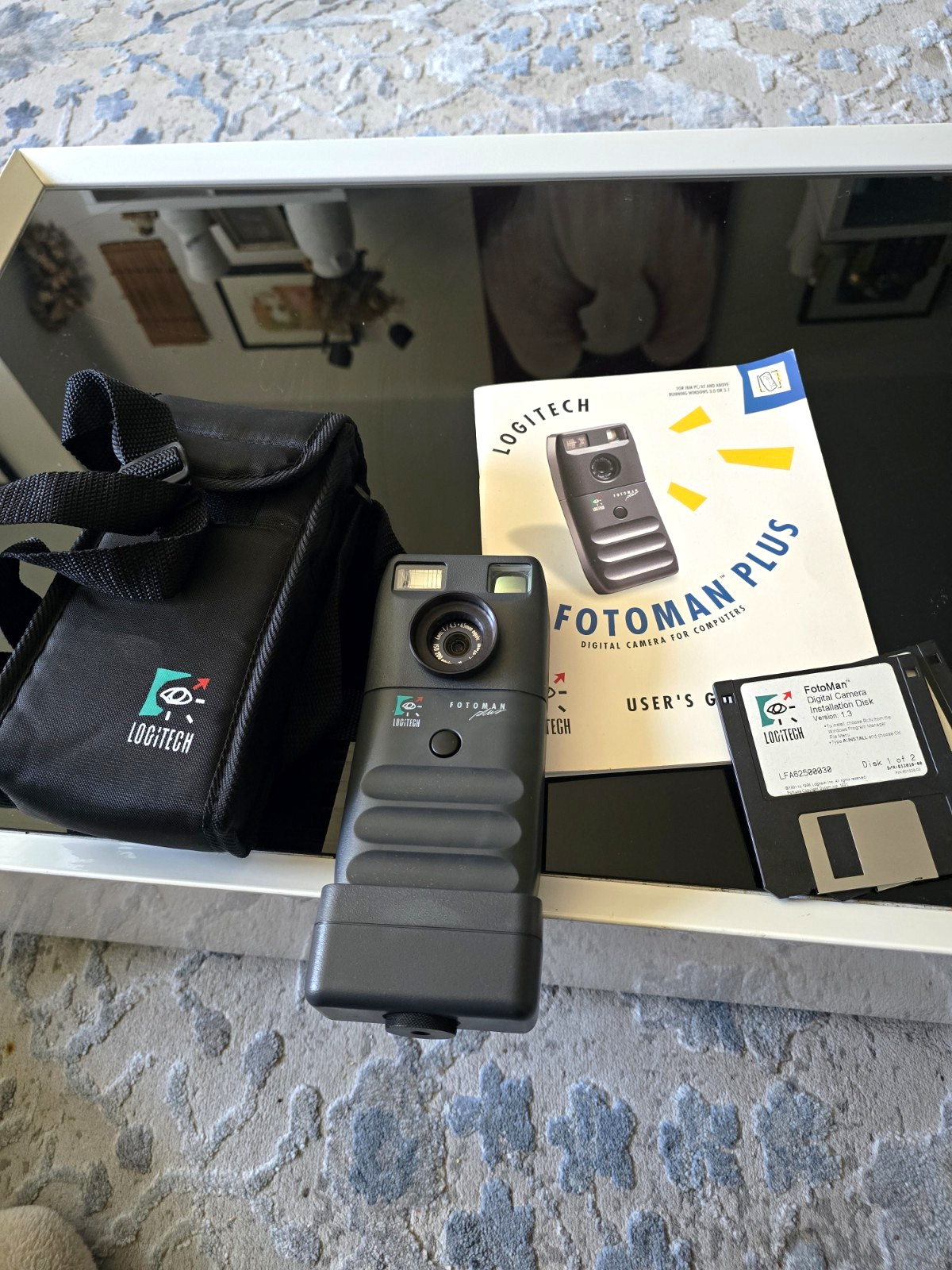 Vintage Logitech FotoMan Plus FM-2 Serial (RS-232) 320x240 13fps w/ Manual Disks