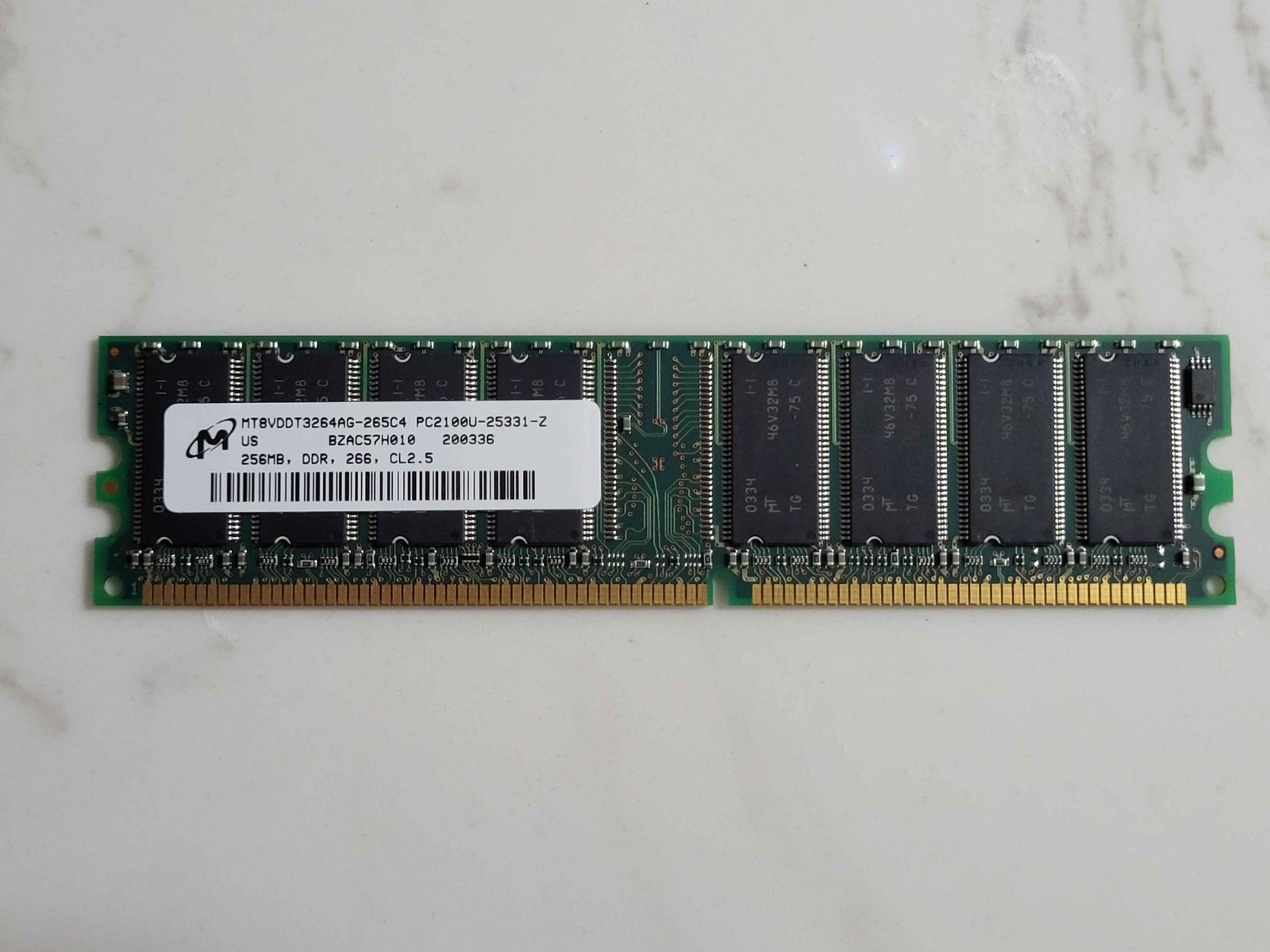 Micron MT8VDDT3264AG-265C4 PC2100U-25331-Z 256MB DDR 266MHz PC Memory RAM Stick