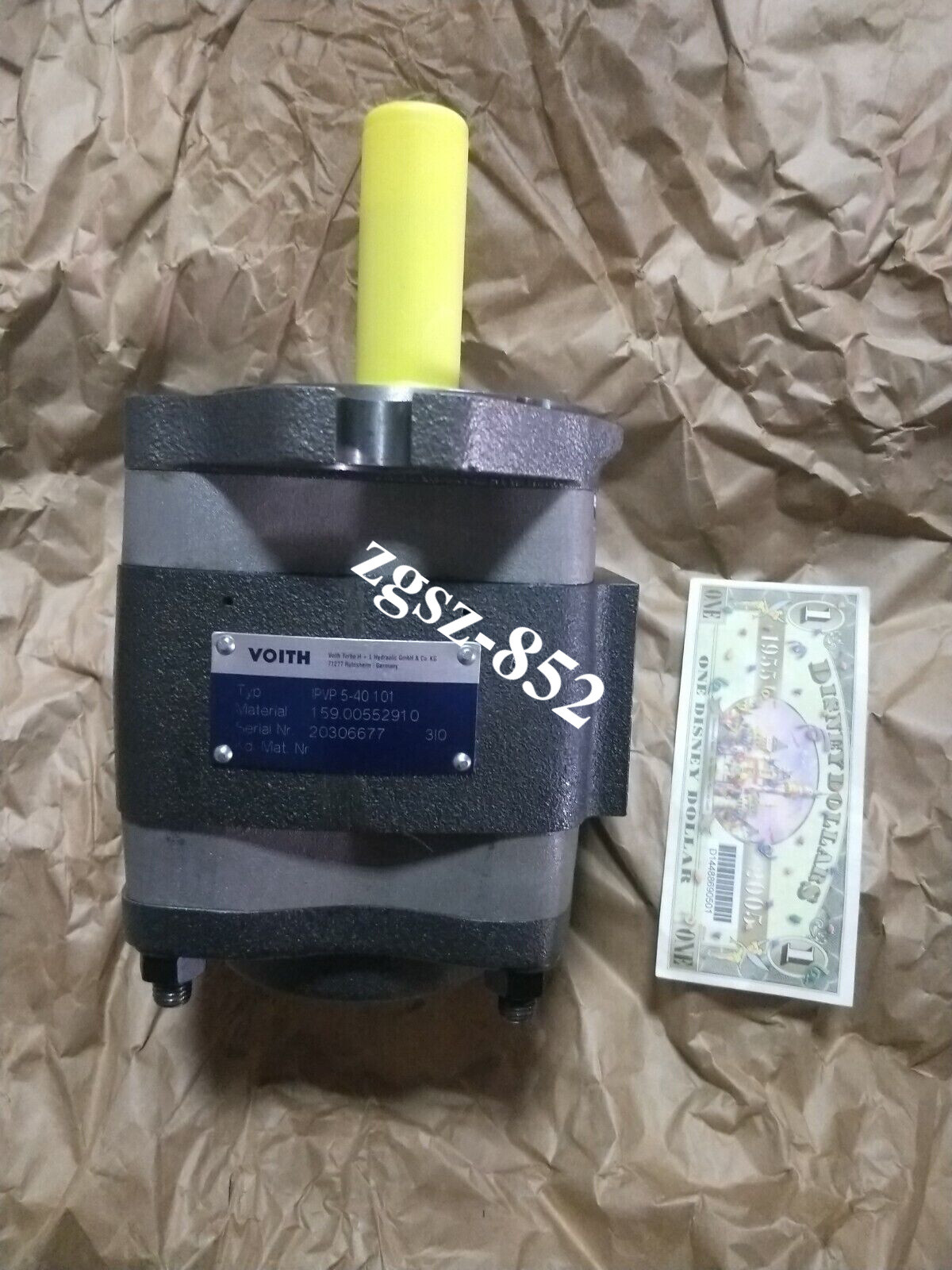 IPVP5-40-101 NEW VOITH PUMP Via DHL FedEx