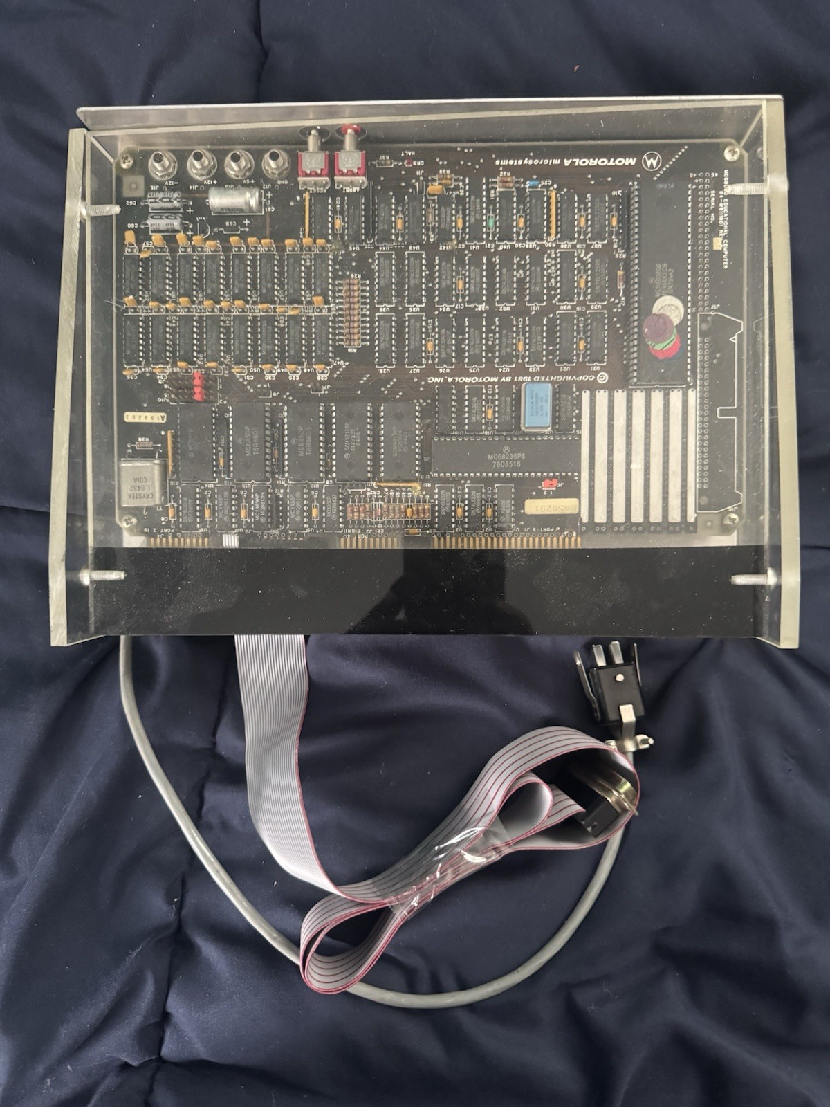 1981 Motorola MC68000 Educational Computer Board MEX68KECB w/ Case & Cables