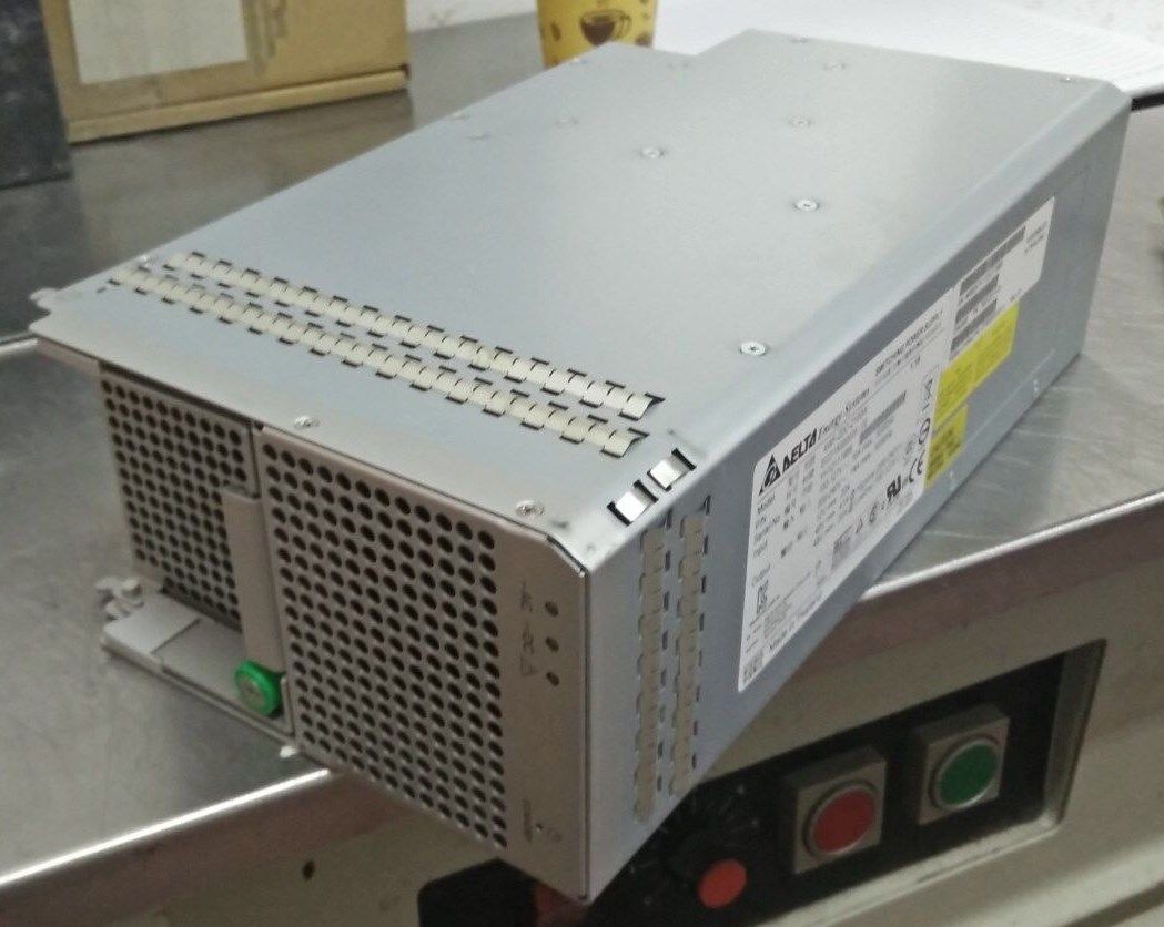 SUN / ORACLE 300-2311-01 2100W M4000 / M5000 Server Power Supply