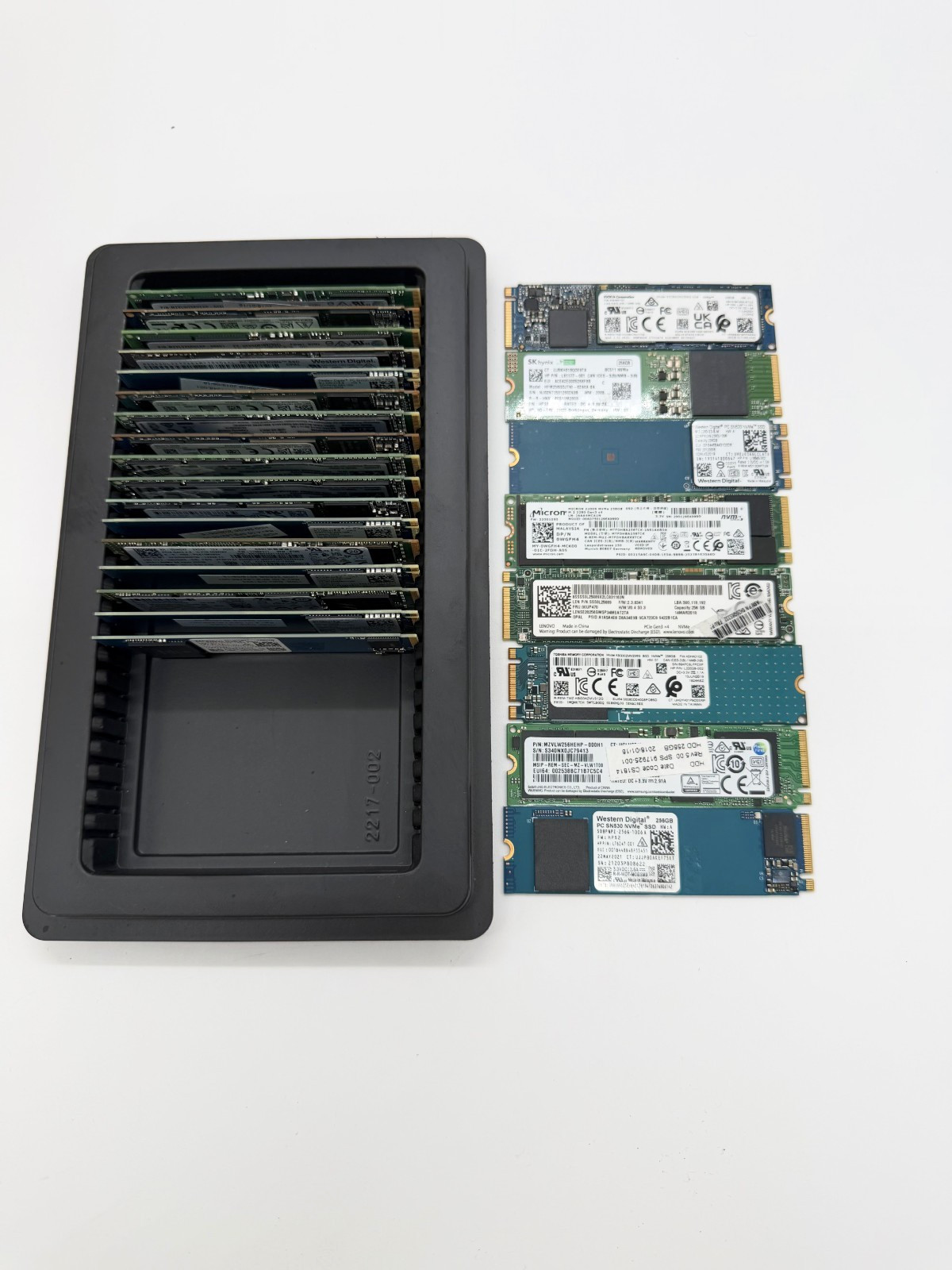 256GB MIXED BRANDS AND MODELS 2280 NVME SSD TESTED 90%-99% HEALTH LOT OF 25