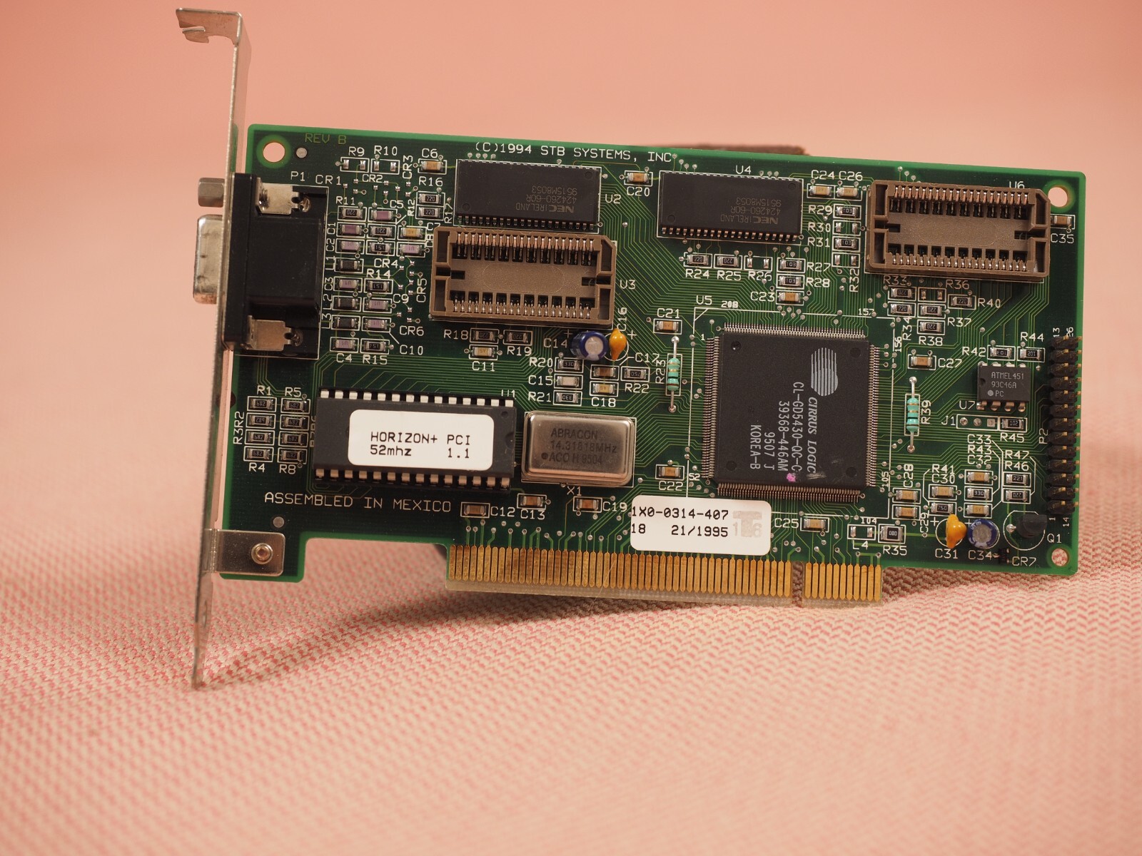 STB SYSTEMS Video card PCI 1X0-0314-407 PCI 210-0149-002 REV.B