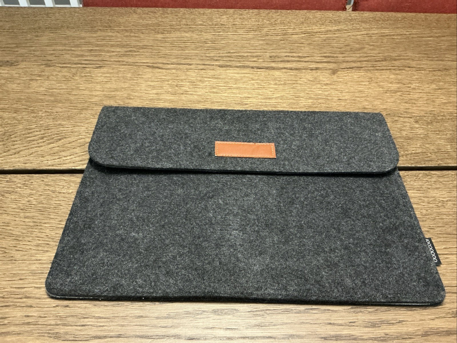 Dodocool Felt Laptop Case Gray Lined Two Compartments & Two Back Pockets-14x10in