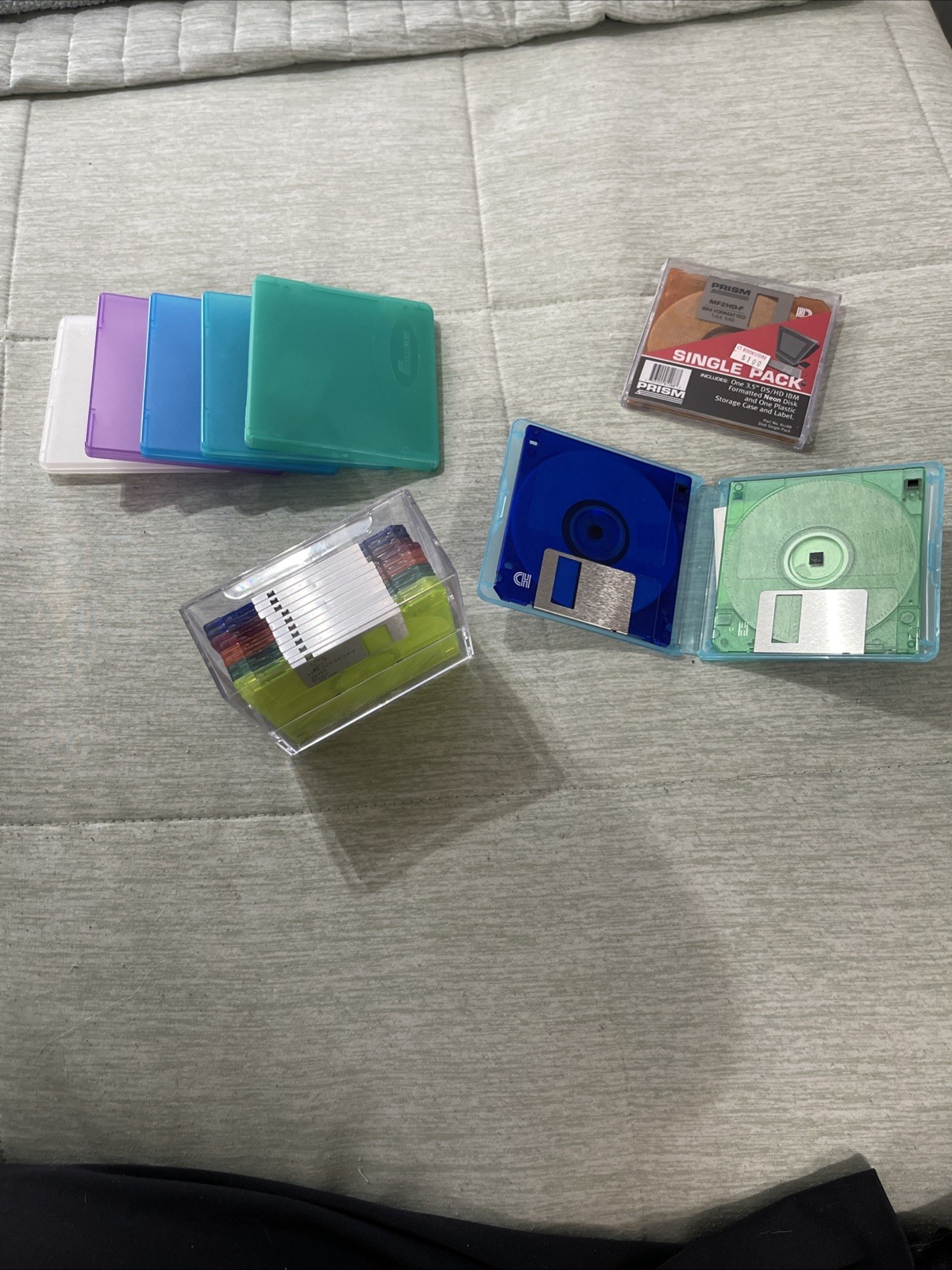 Lot Of 13 Floppy Disks & 5 Cases