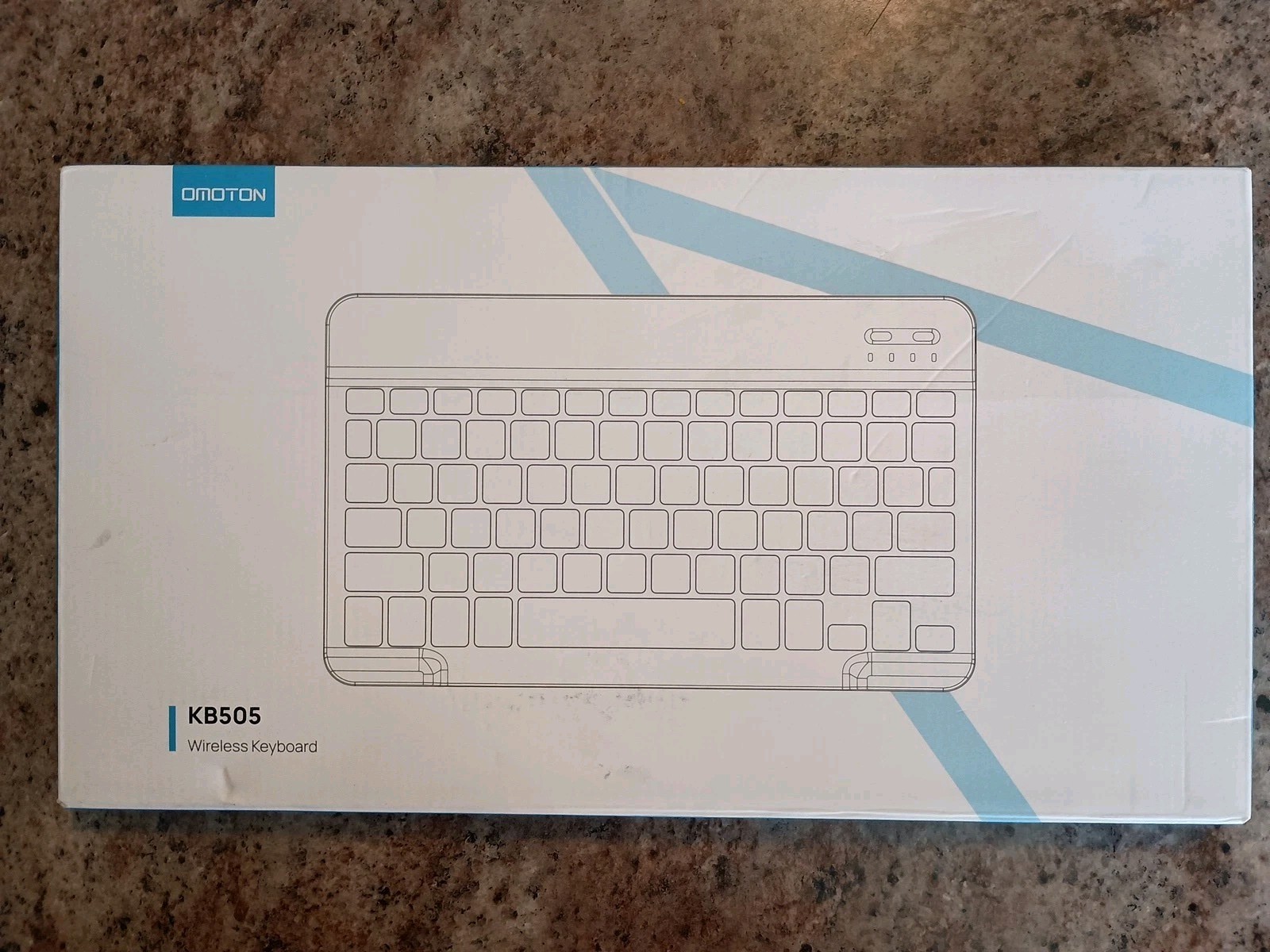 OMOTON Ultra-Slim Bluetooth iPad Wireless Keyboard KB505 Black NEW