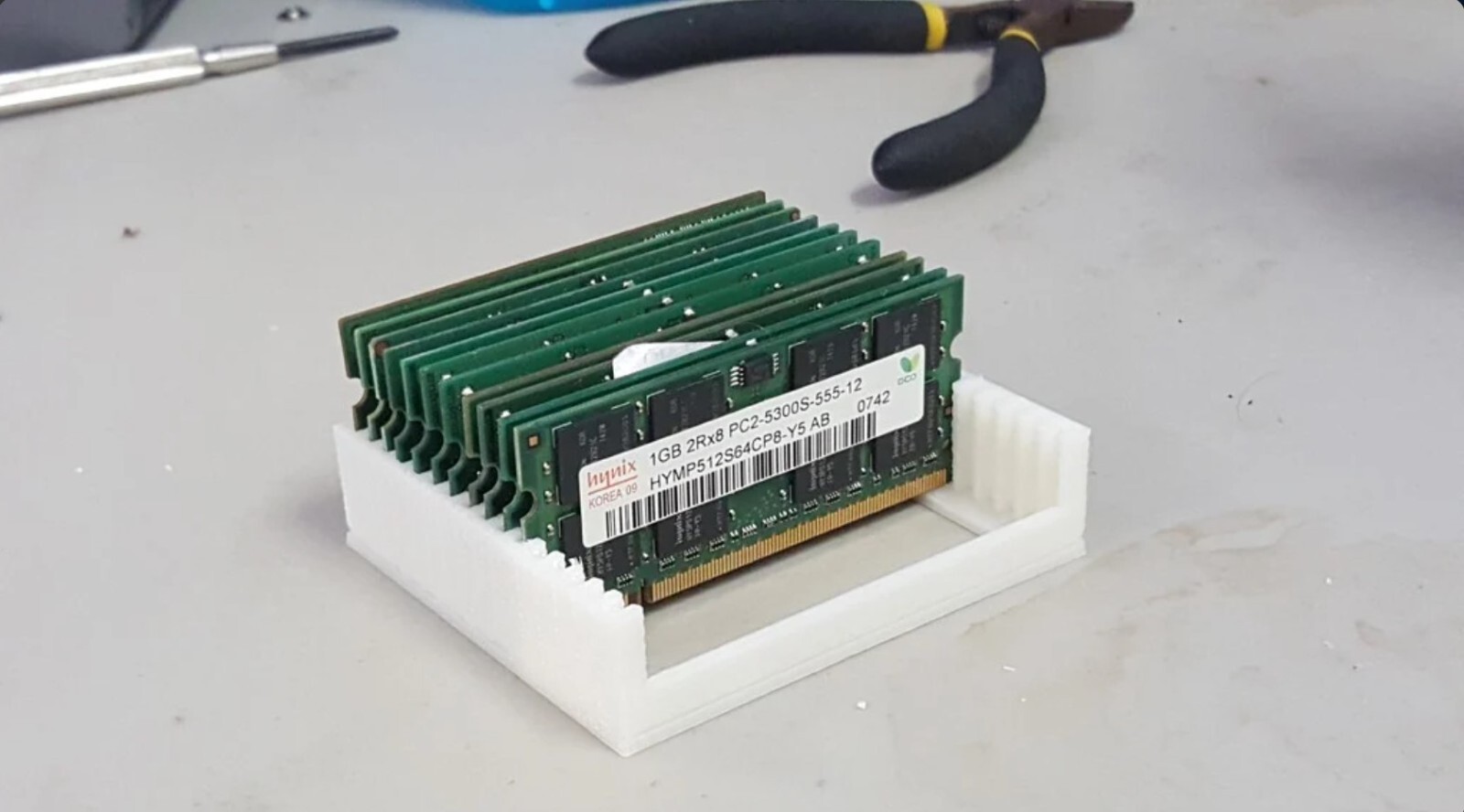 3D Printed Laptop RAM Tray Container Holder