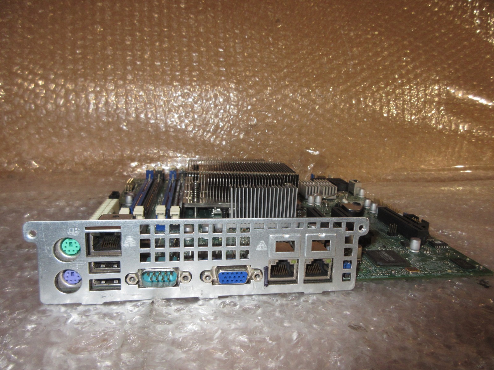 Supermicro 1U Server CSE-512 X9SCL-F MOTHERBOARD W/ PROCESSOR -HEATSINK