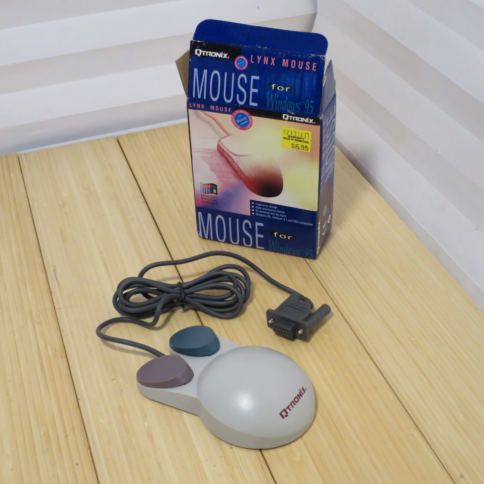 NOS Rare, Vintage, Unusual QTRONIX Lynx-97M Serial Mouse - Round, Large Buttons