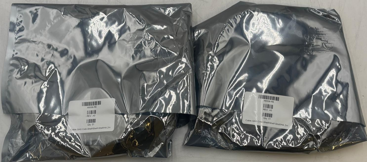 Lot of 2 NETAPP X6558-R6 112-00177 QSFP/QSFP, SAS, 2m - NEW