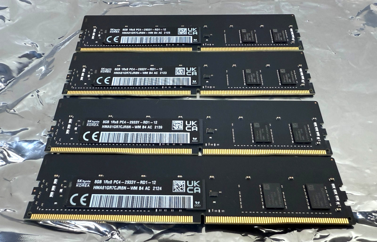 32GB (4 x 8GB) Original Mac Pro Apple RAM DDR4 2933Y- SK hynix HMA81GR7CJR8N-WM