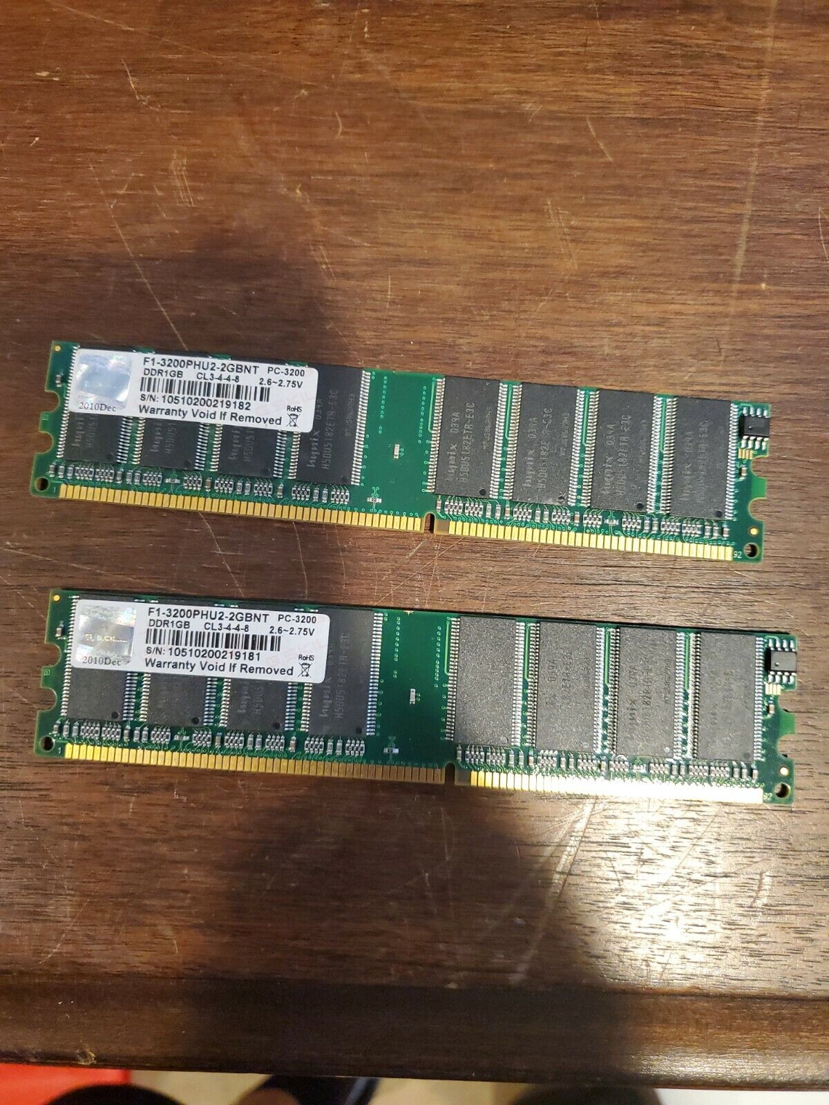 G.Skill PC-3200 1 GB DIMM 400 MHz DDR SDRAM Memory (F1-3200PHU2-2GBNS)