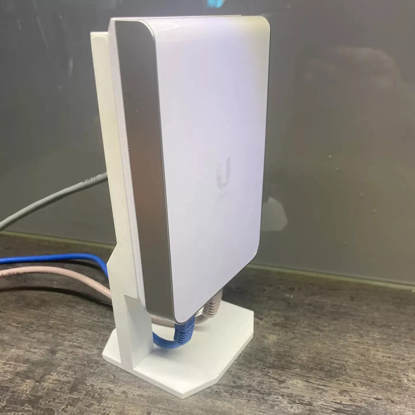 Stand Holder Mount for Ubiquiti UniFi U6-IW, U6, U6+, U7-IW, U7 In Wall