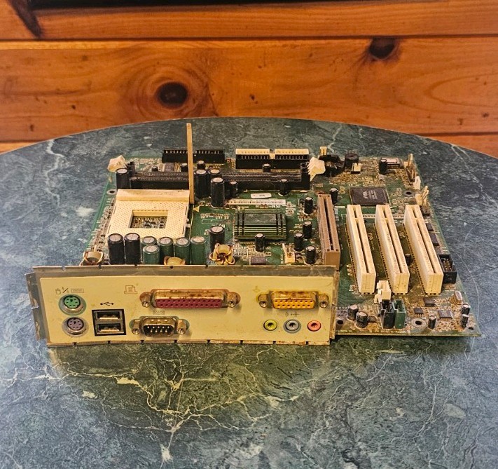 Vtg. SOCKET A Motherboard For AMD Athlon XP Sempron Duron Y2K Era Tested