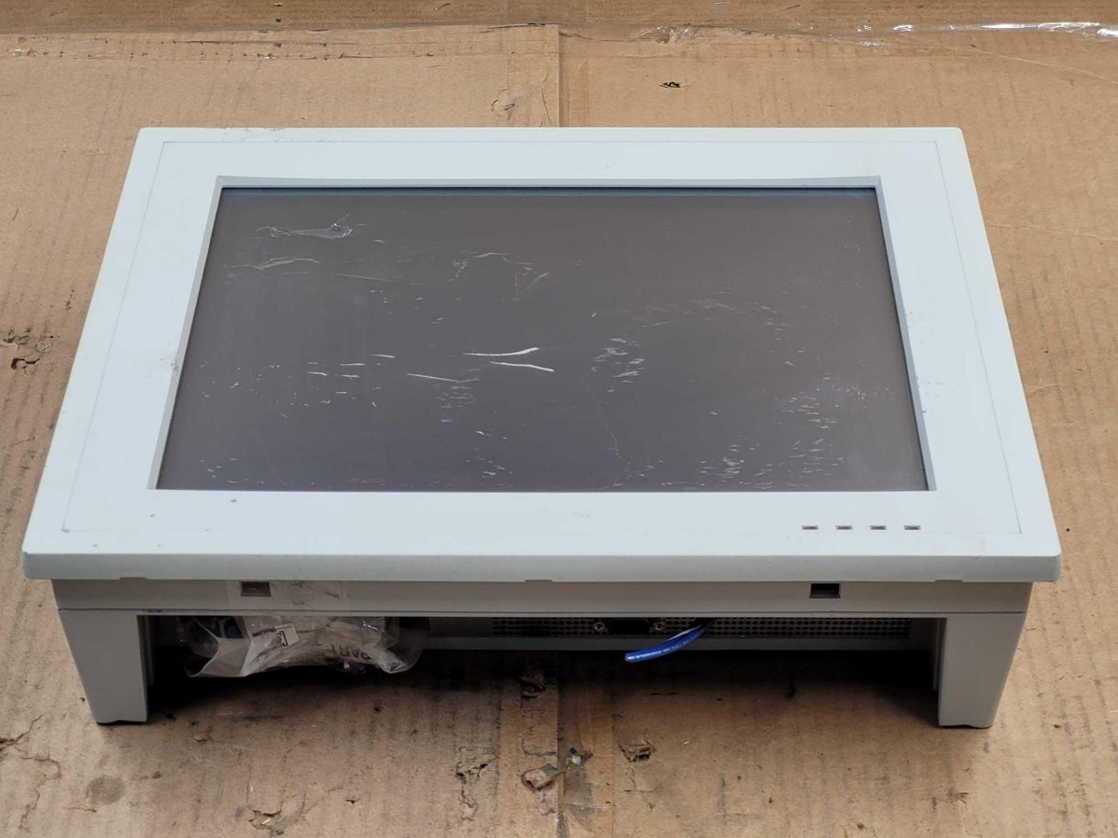  Advantech PPC-L158T Touch Screen Panel PC PPC-L158T-R90-DXE  AS IS