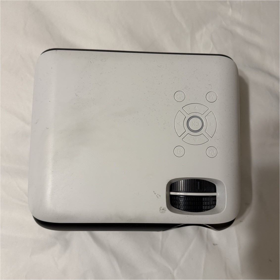 HAPPRUN H1 LED Projector 720p Native 1080p Max HDMI USB Portable Speaker