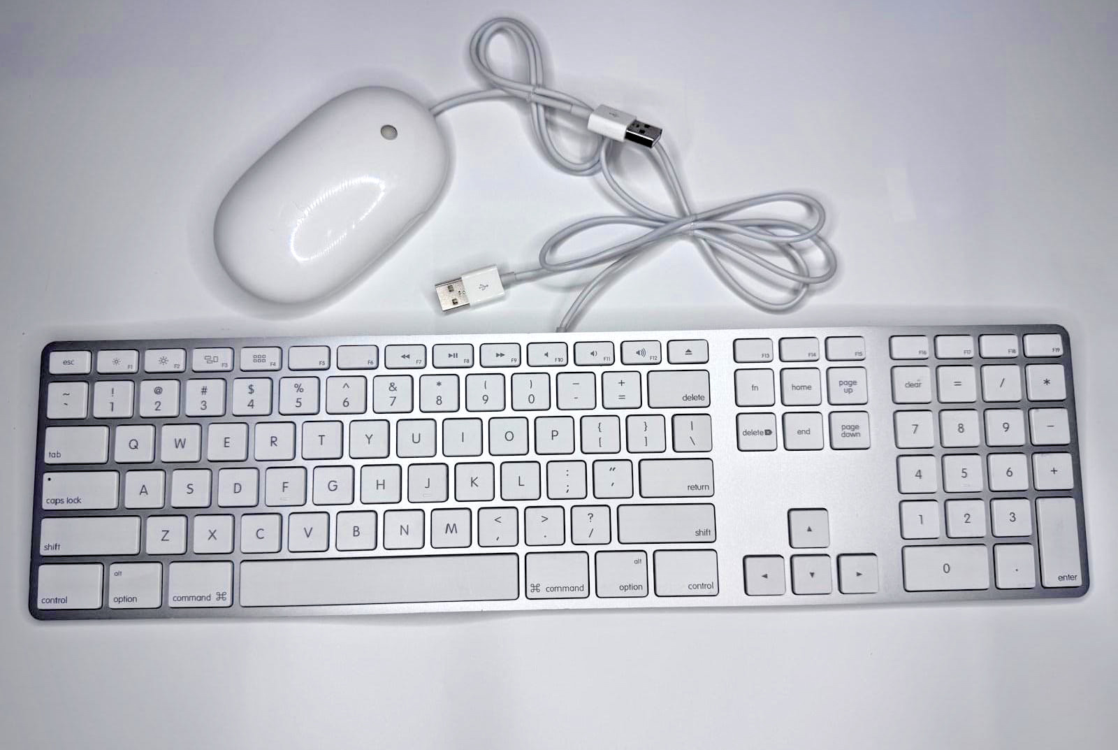 Apple A1243 Keyboard A1152 Mouse USB Wired Set Tested Mac Compatible