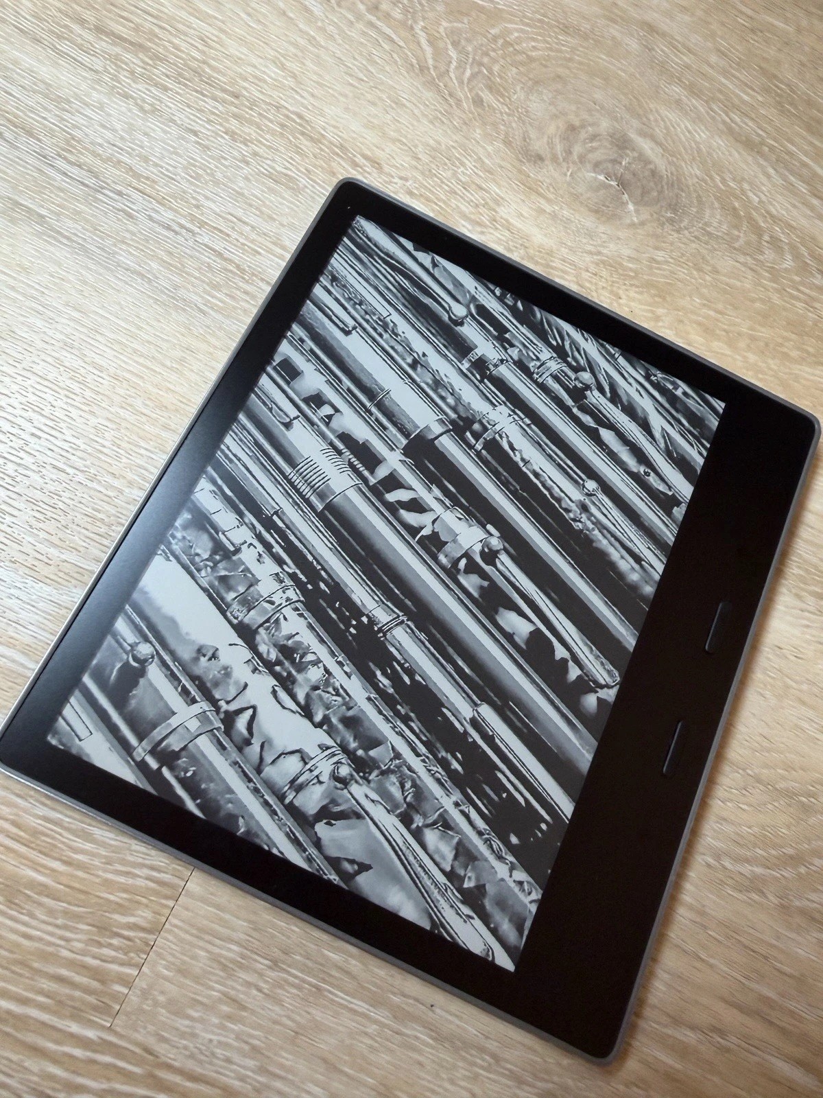 kindle oasis 9th generation 8gb CW24WI Graphite