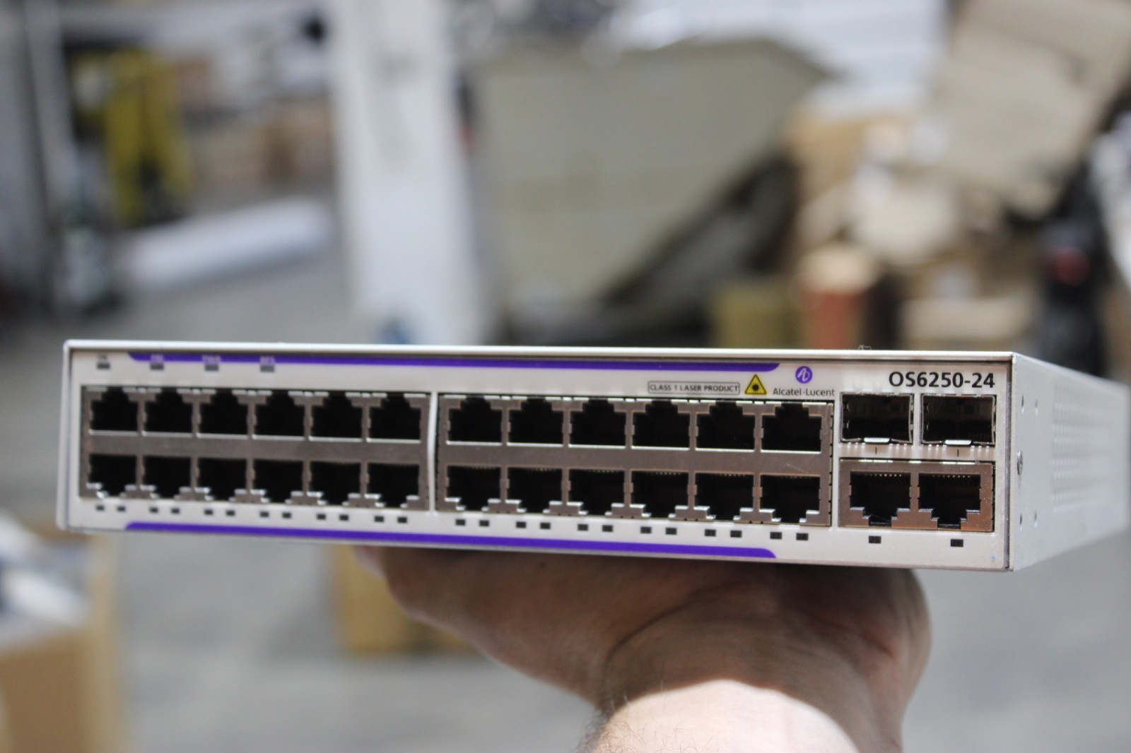 Alcatel-Lucent OmniSwitch OS6250-24 24-Port Gigabit Fully Managed Switch