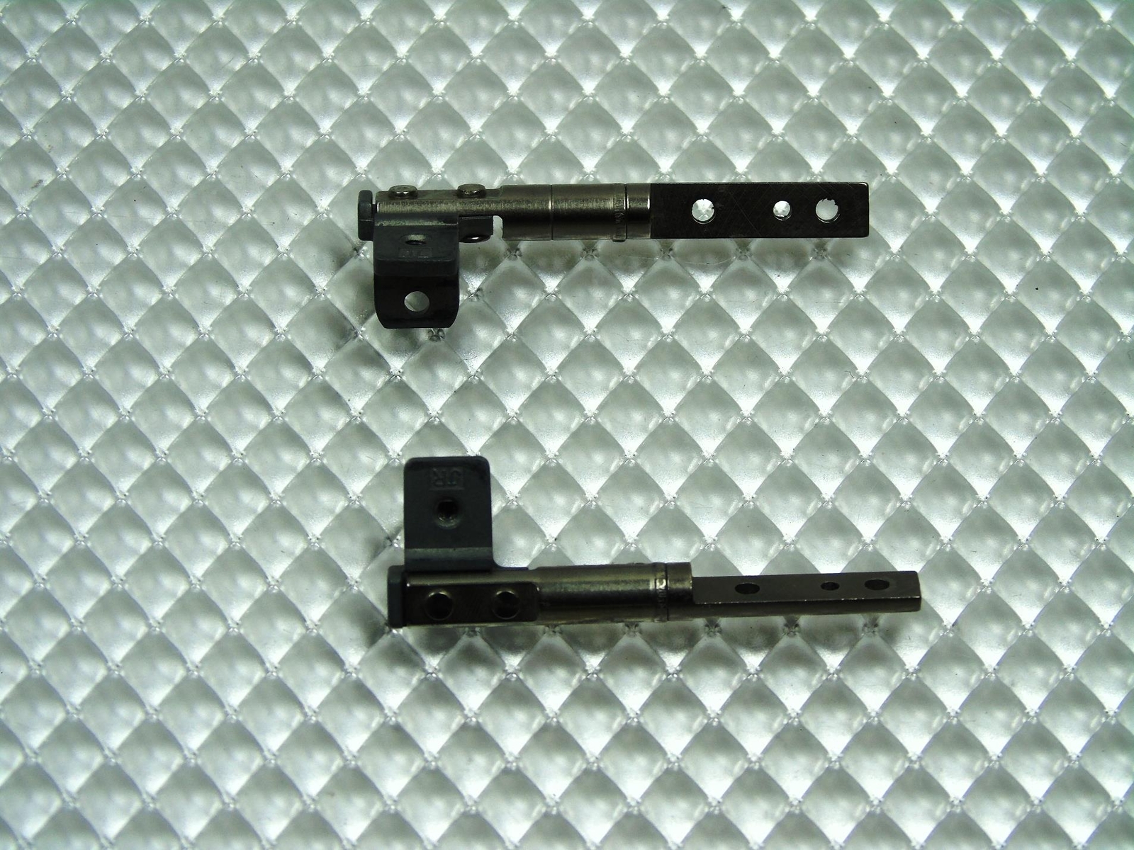HP Compaq nc4010 Notebook PC Laptop Hinges Hinge Pair Set  (Left + Right)