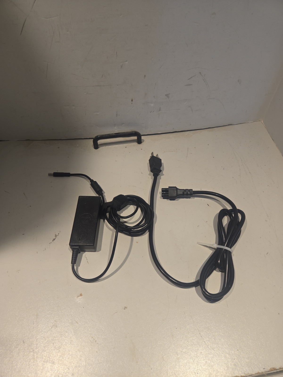 Original Dell 45W AC Adapter Charger 19.5V -2.31A 4.5mm × 3.0mm Tip With Cen Pin