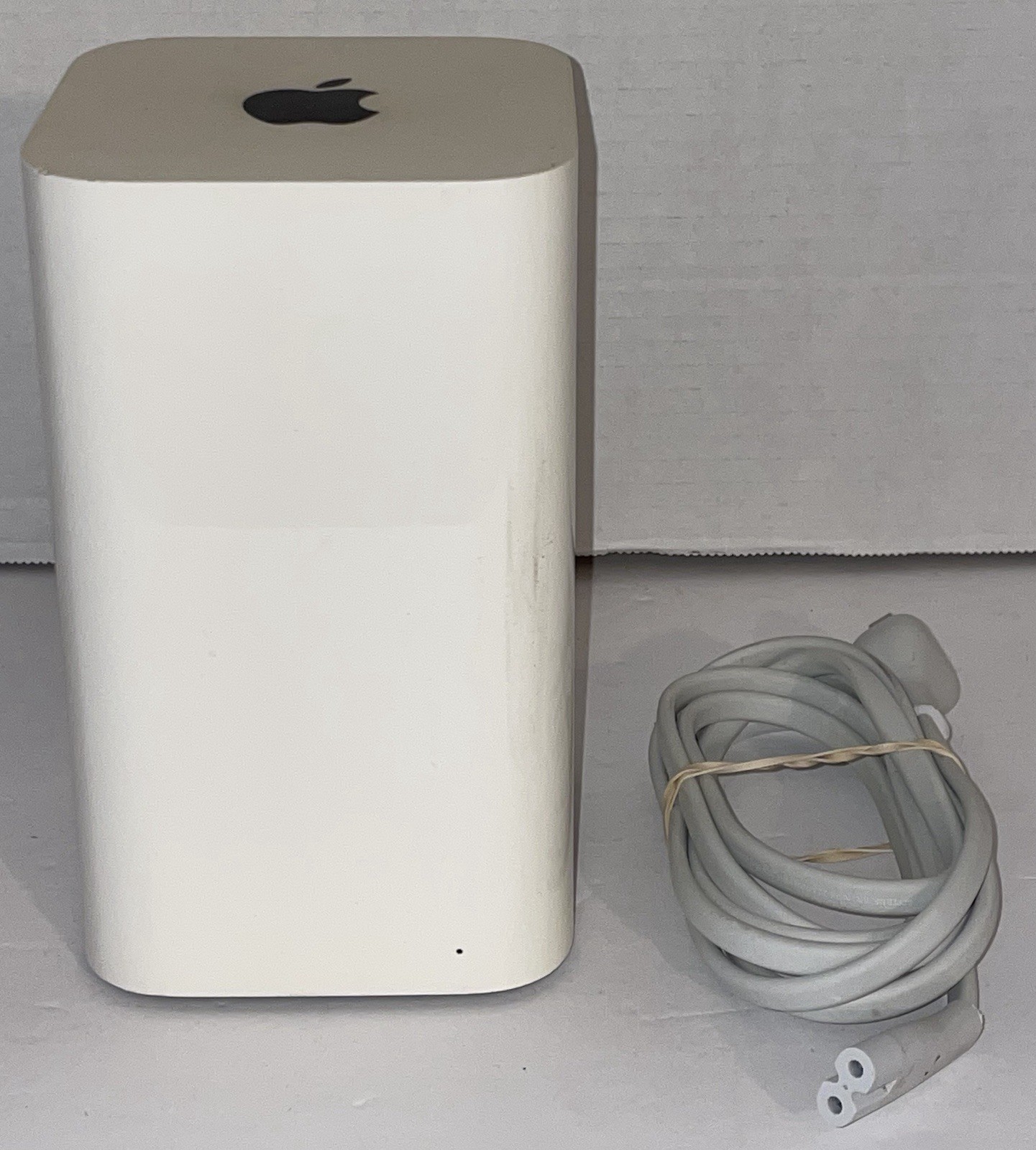 Apple A1470 EMC 2635 AirPort Extreme Time Capsule 2TB Tested