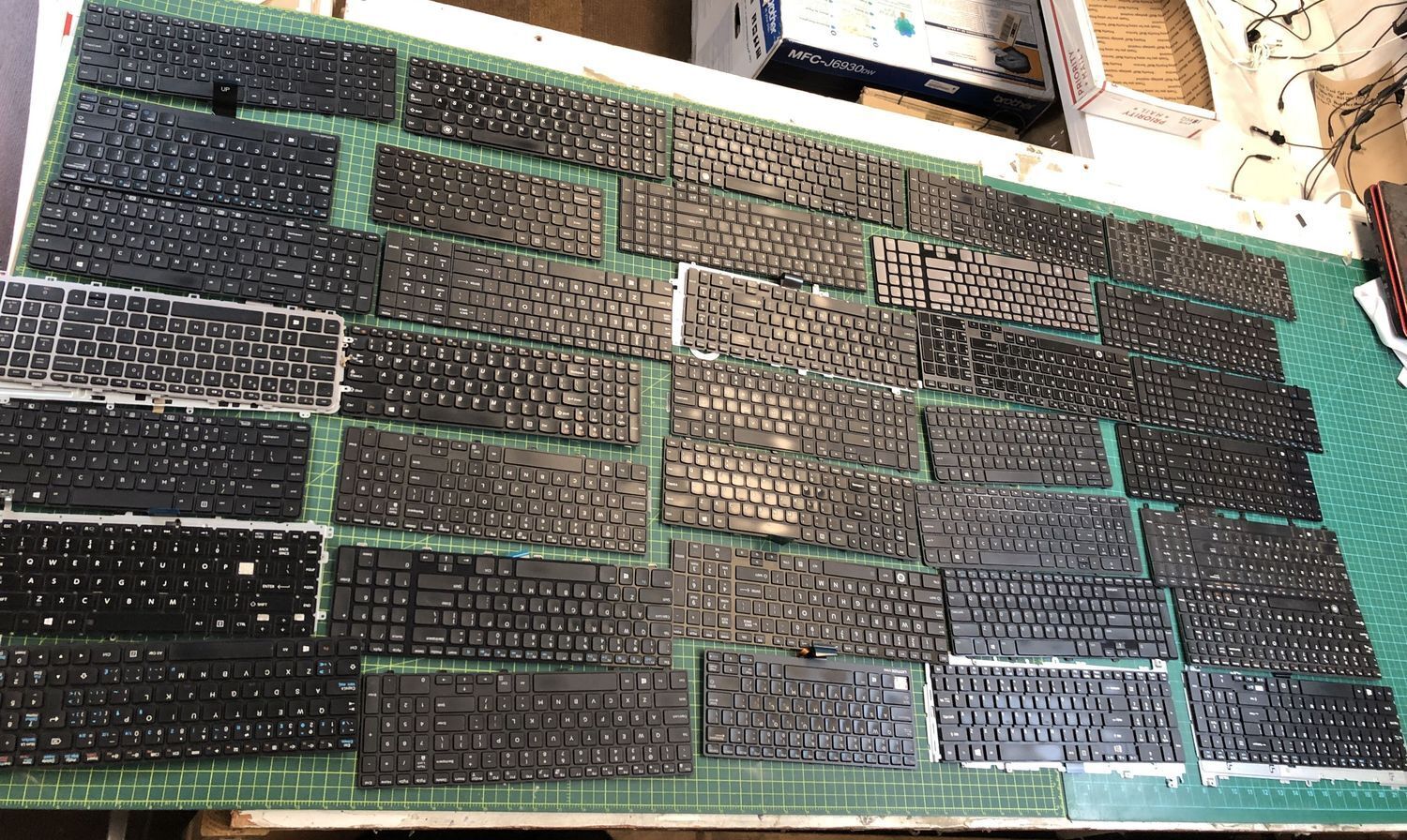 Lot of 35 Mix Various Brand Laptop Keyboards for Lenovo Dell HP Toshiba etc #12	