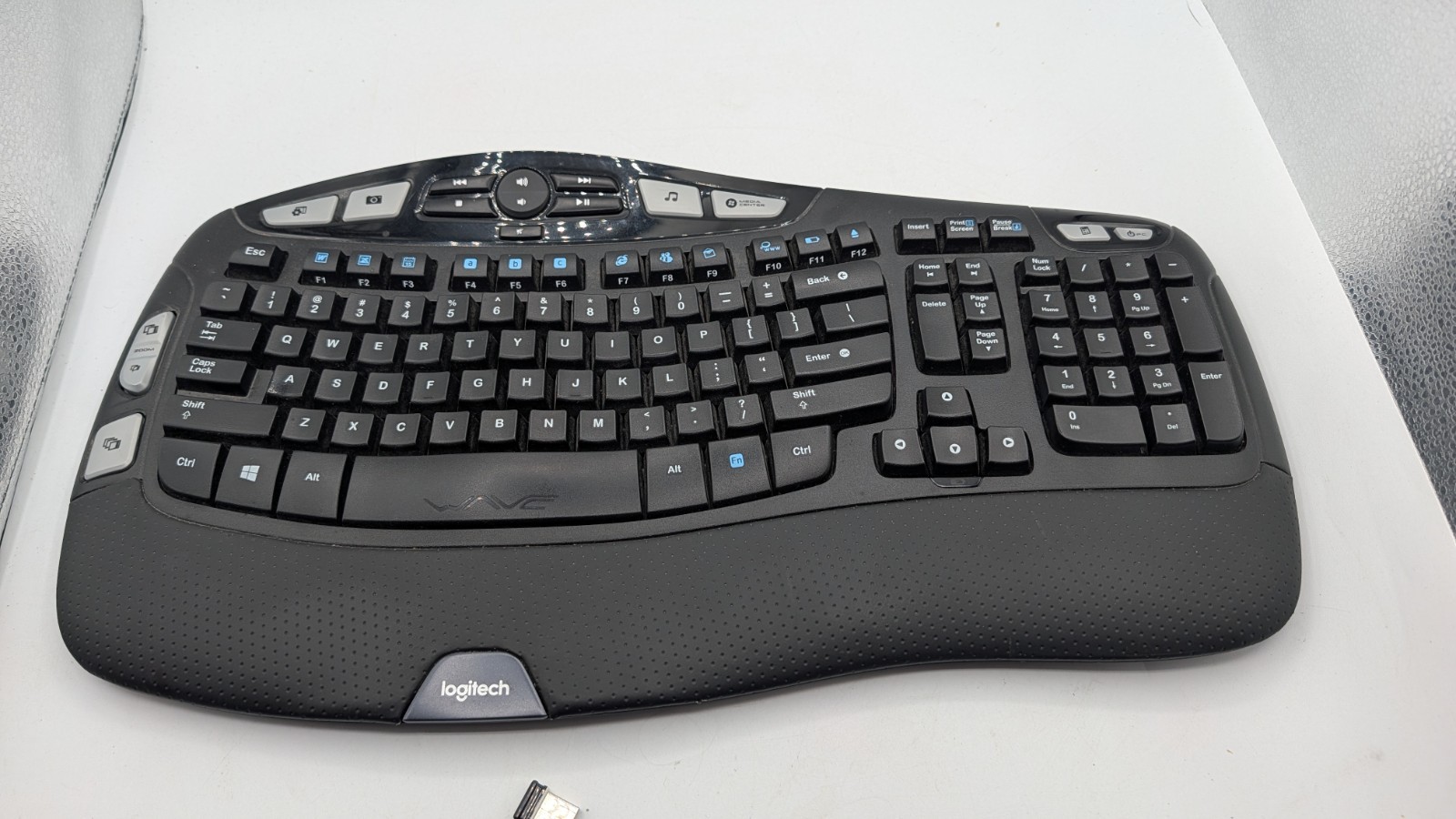 Logitech K350 Black Comfort Wave Wireless Keyboard With Dongle