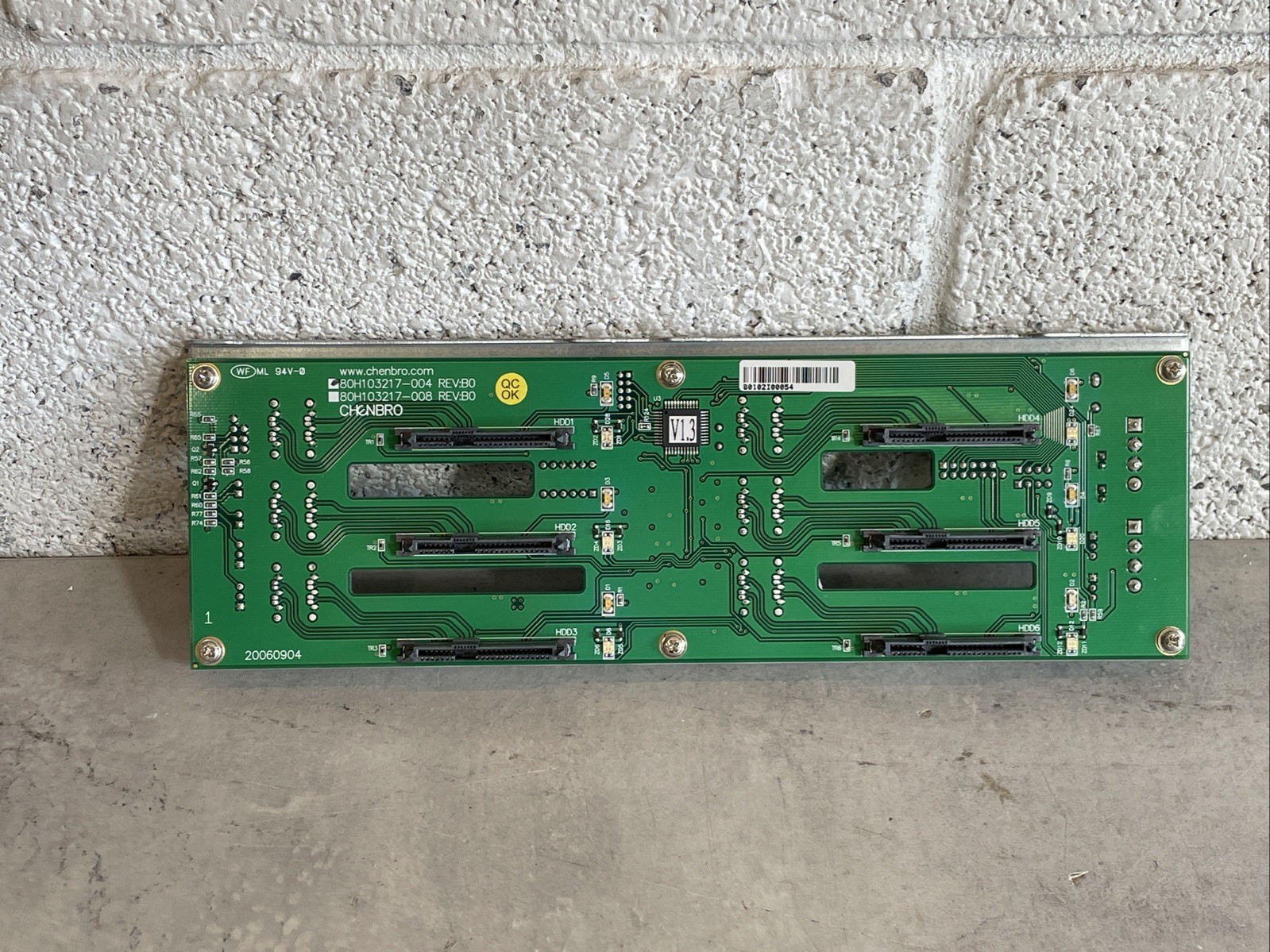 Chenbro 80H103217-004 | RM21706 | 6-Port SAS SATA Backplane
