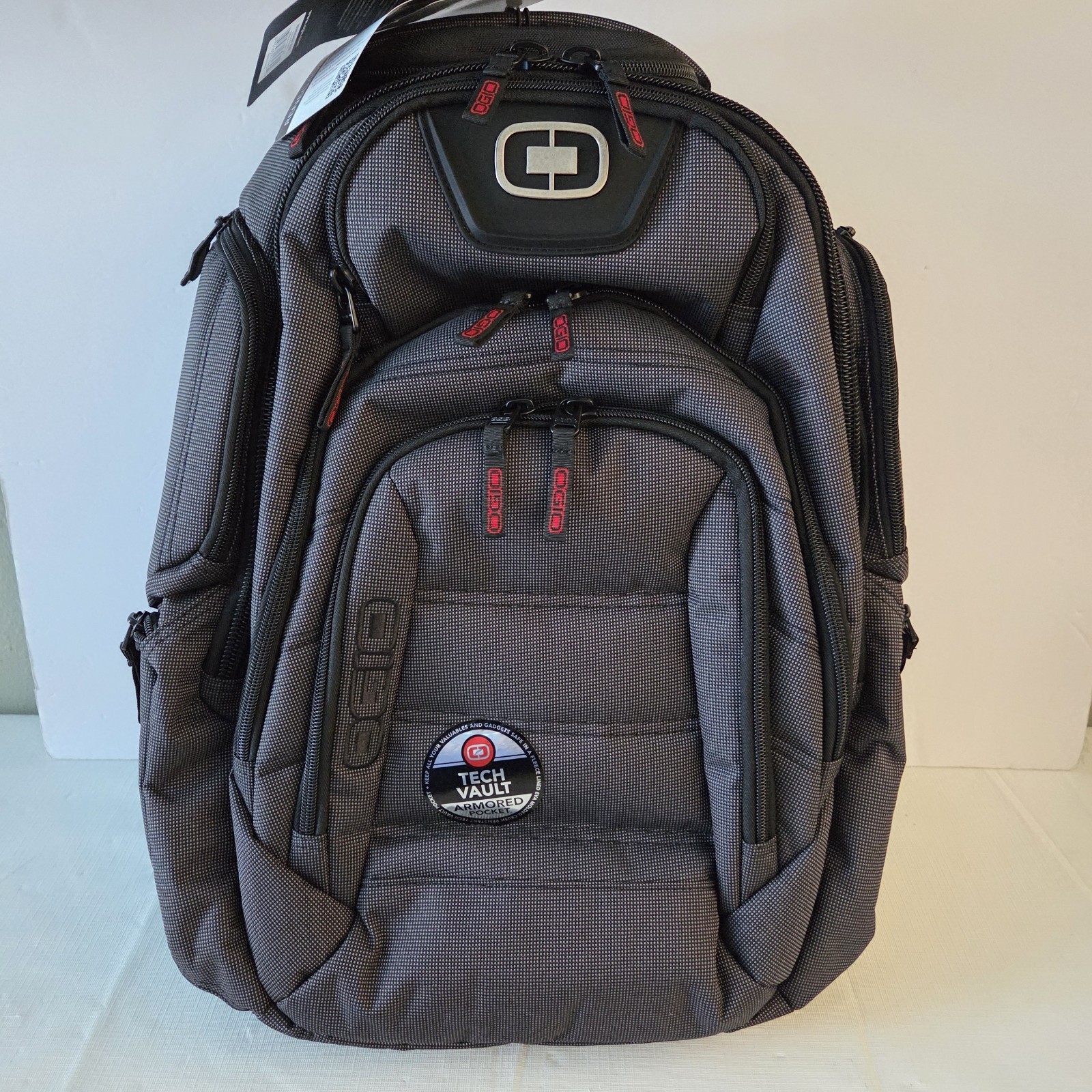 OGIO Renegade RSS Laptop Backpack Large Black Pindot Armor Protected 111071.317