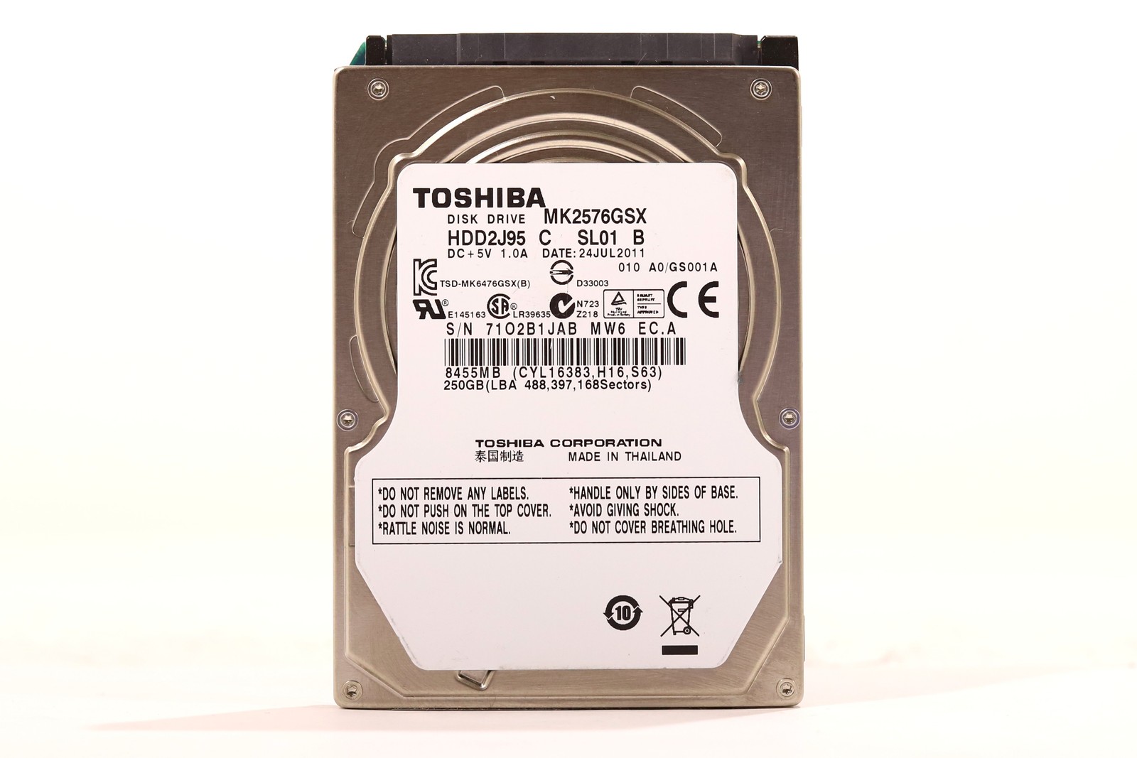 Toshiba MK2576GSX 250GB 2.5" 3Gb/s 8MB 5.4K RPM SATA Hard Drive P/N: HDD2J95