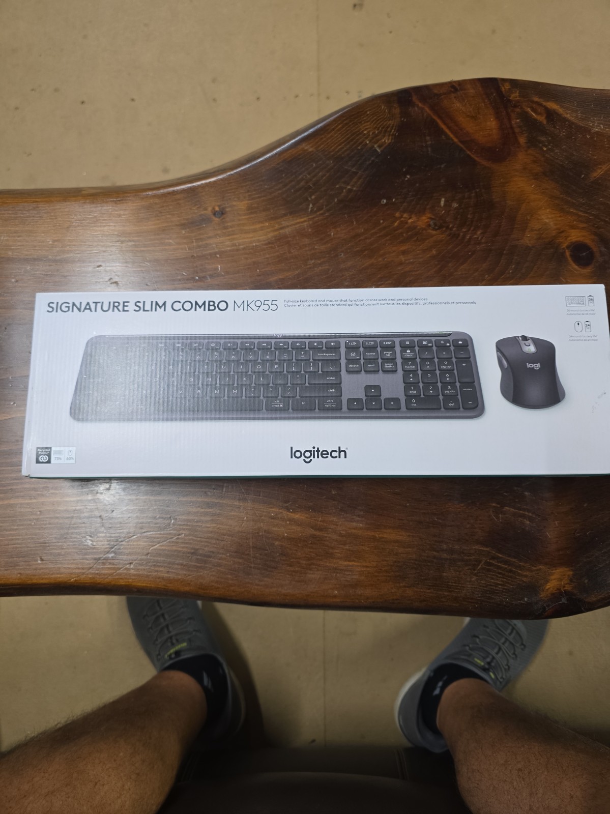 Logitech Signature Slim Combo MK955 Full Size Keyboard & Mouse (920-012425) NEW