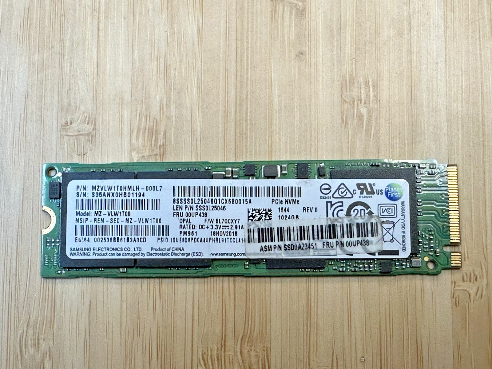 Lenovo 1TB M.2 PCIe NVMe SSD 100% Remaining Samsung SED MZ-VLW1T 00UP438 PM961