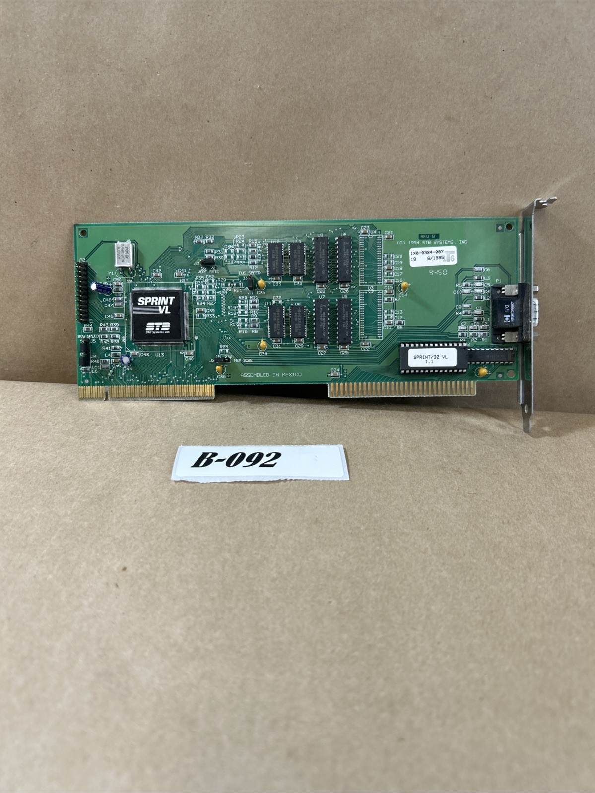 STB Systems Sprint/32 VL BUS VGA Video Card EKSUSA9400VL 1X0-0324-007 Vintage PC