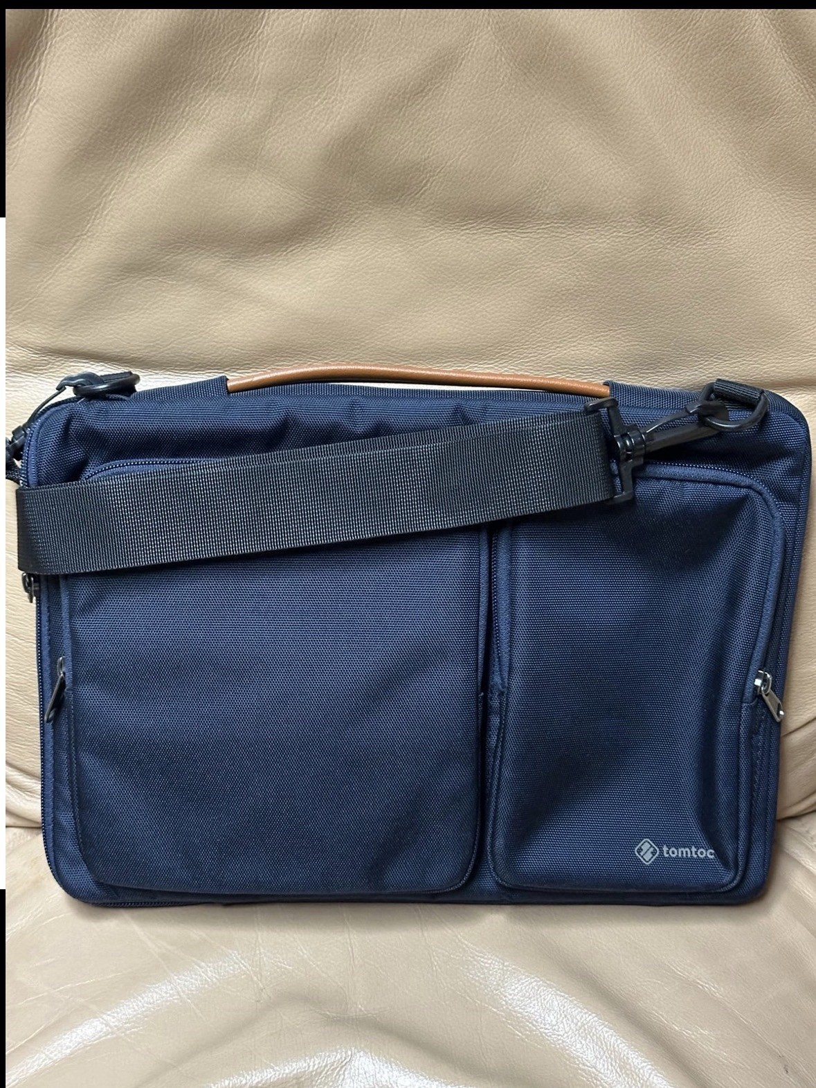 Tomtoc 360 Protective Laptop Shoulder Bag For13/14inch Lap Top Black (Brand New)