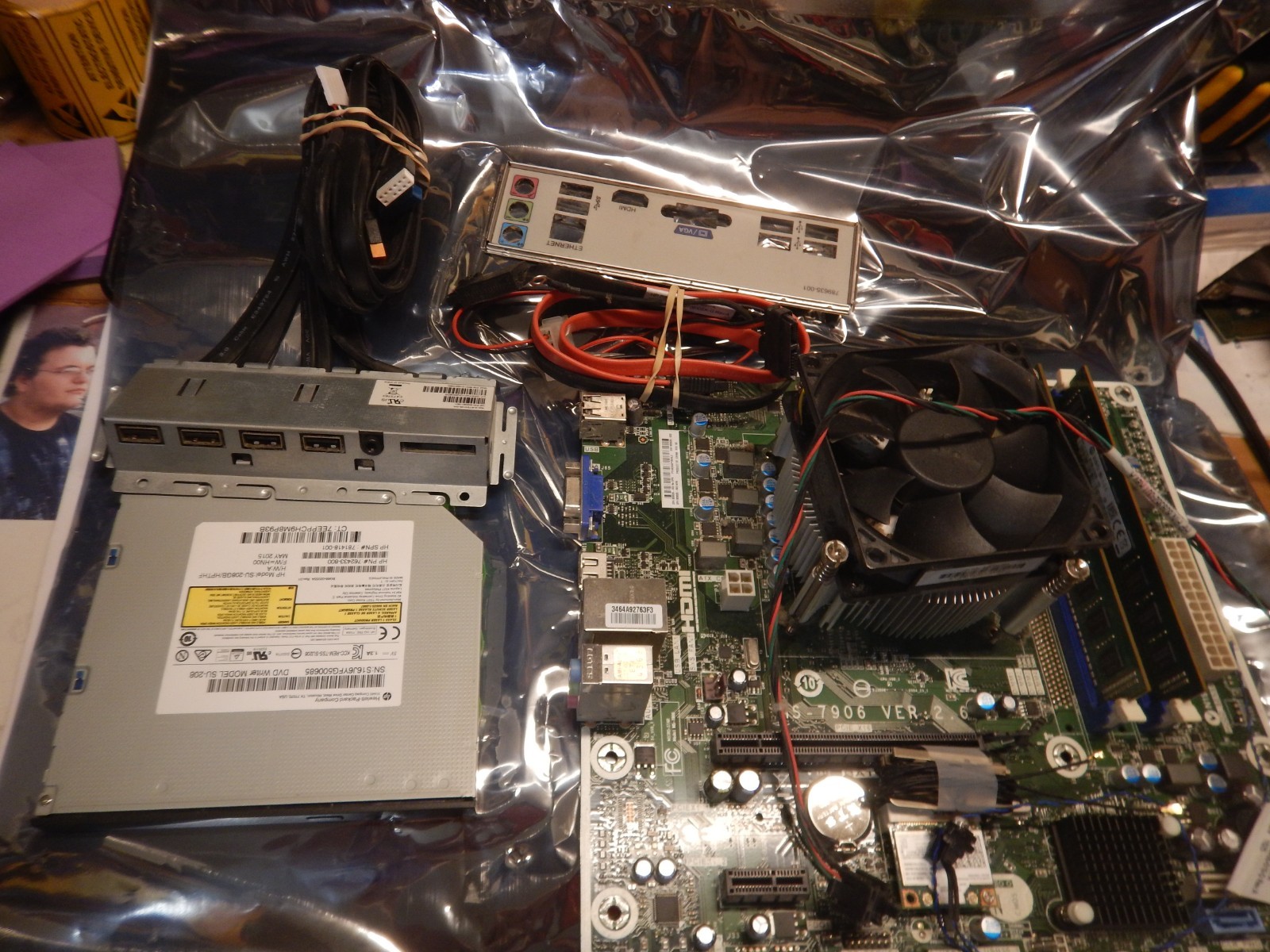 HP 782614-001 R 0C MS-7906 VER 2.0 SOCKET FM2B 5 pieces complete desktop setup