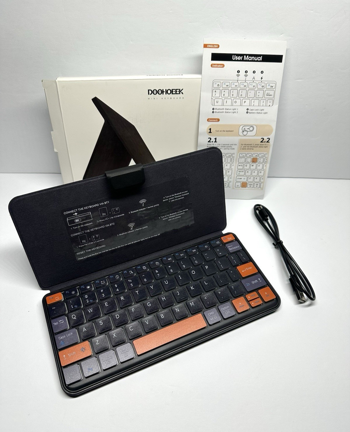 DOOHOEEK Backlit Bluetooth Keyboard Case Stand Dual BT iPad Android Windows