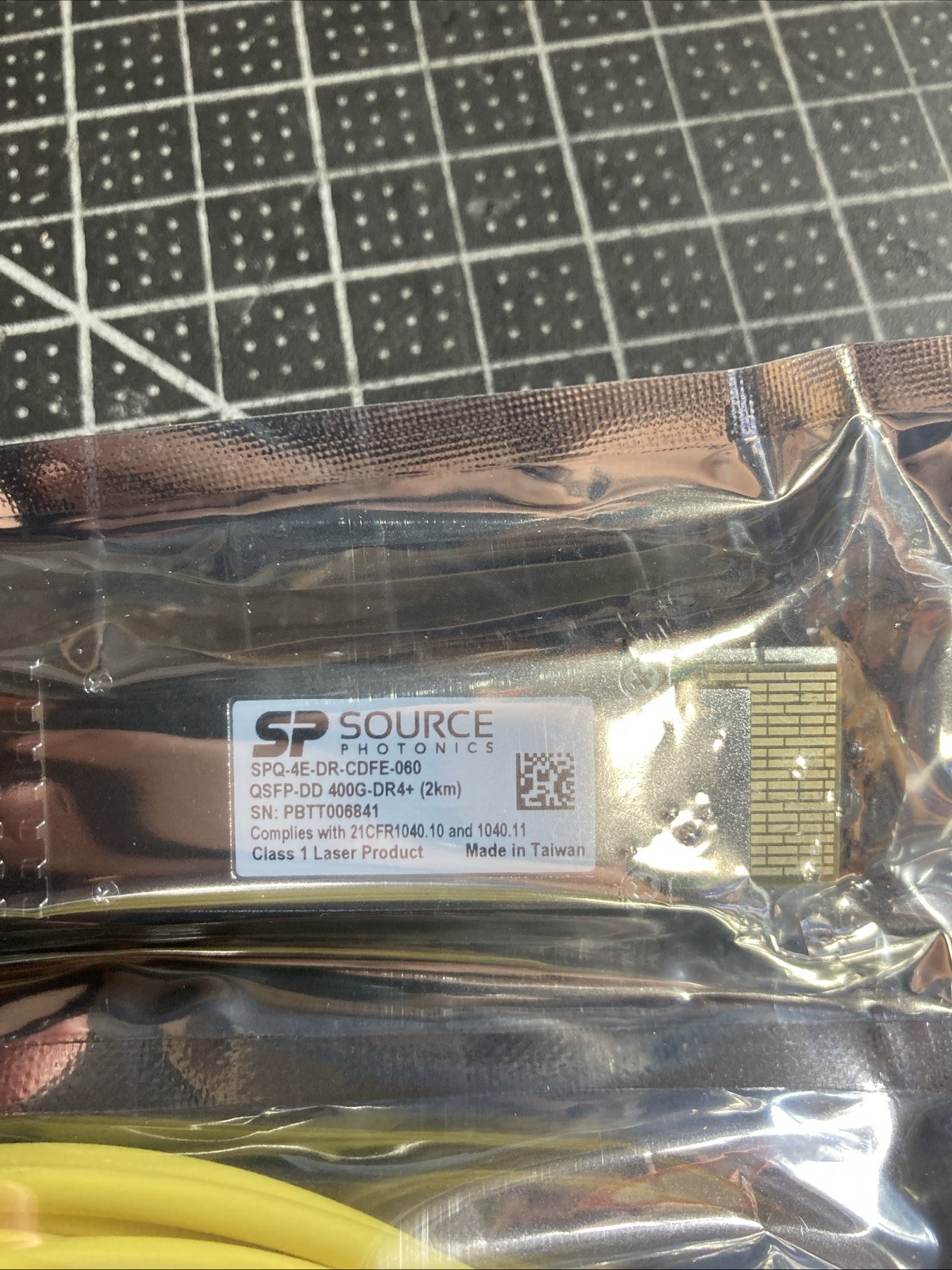 Source Photonics SPQ-4E-DR-CDFE-060 Transceiver Module Pull