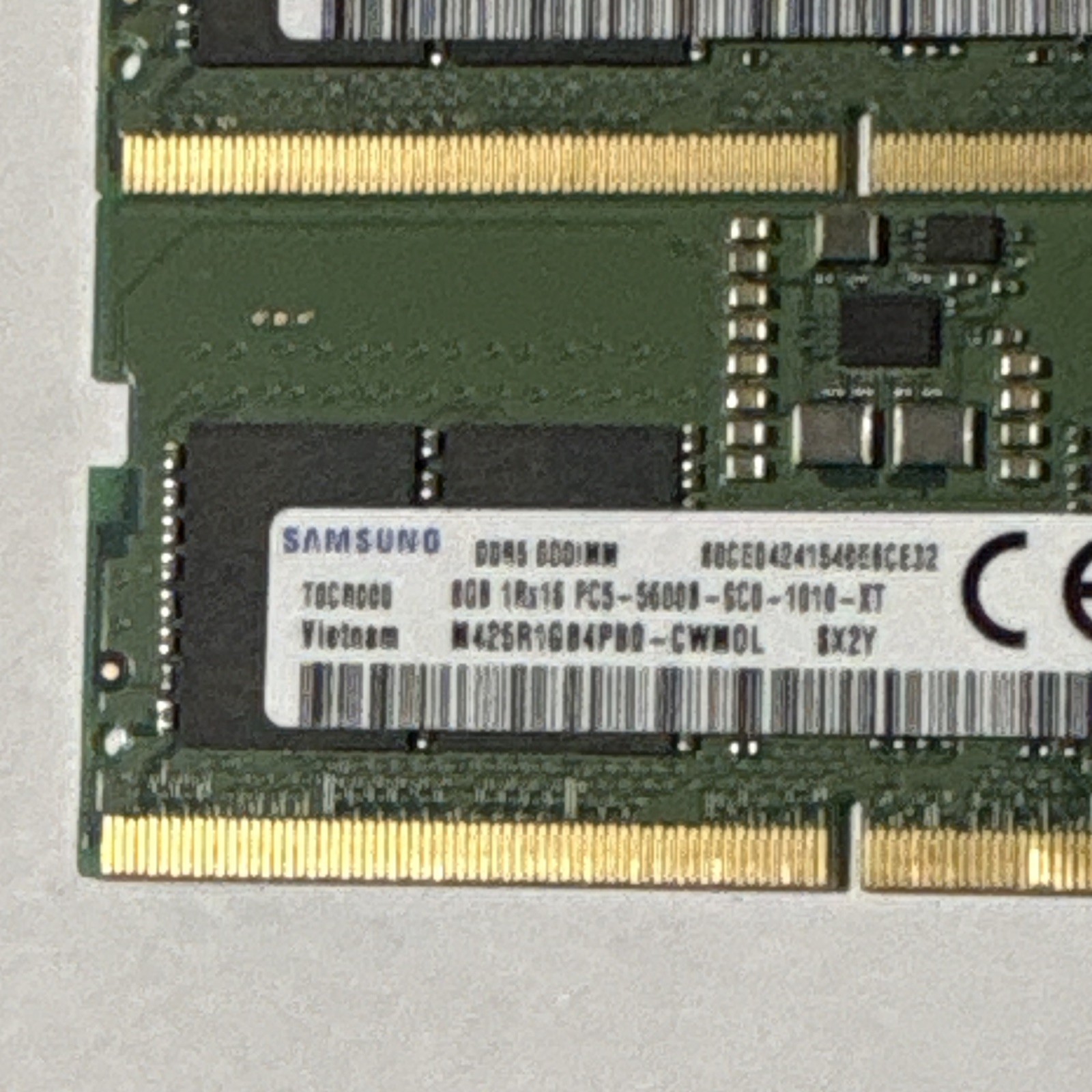 Samsung 32GB (4x8GB) DDR5 SO-DIMM PC5-5600 260-Pin ECC M425RFG8PBO