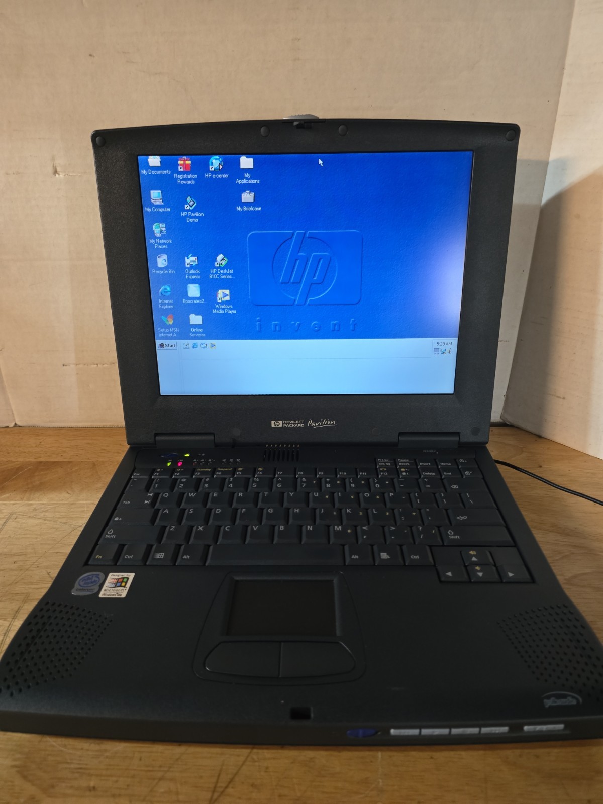 HP Pavilion N3410 12.1'' (AMD-K6®-2 @ 551MHz ,256MB RAM , 6.04GB HDD) Win XP Pro